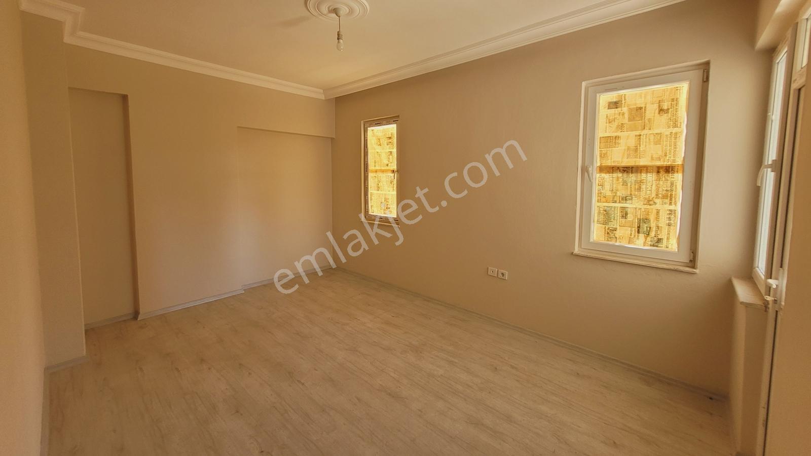 160 M² Geniş 3+1 Daire Full Tadilatlı, Krediye Uygun - Görsel 2