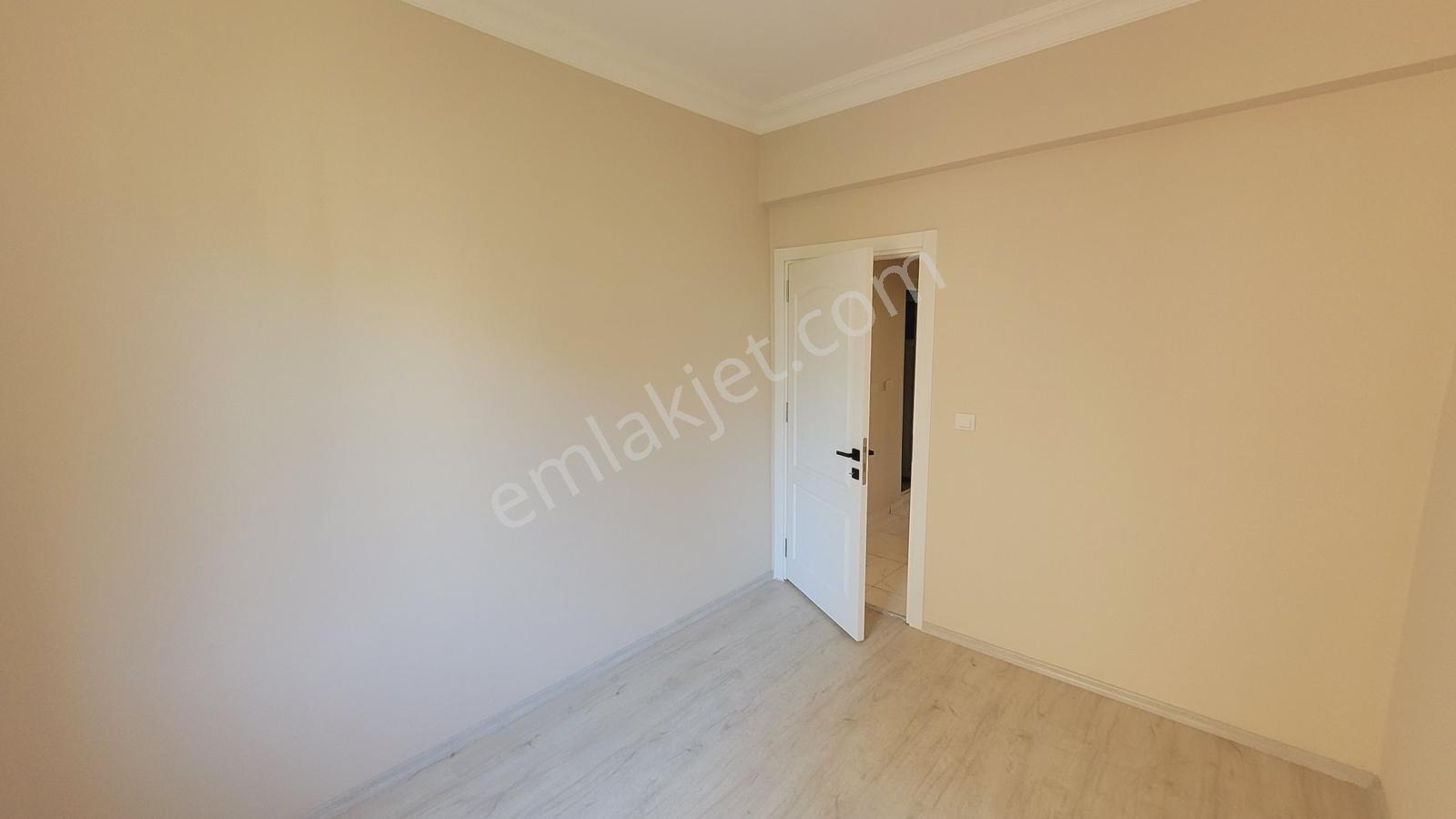 160 M² Geniş 3+1 Daire Full Tadilatlı, Krediye Uygun - Görsel 4