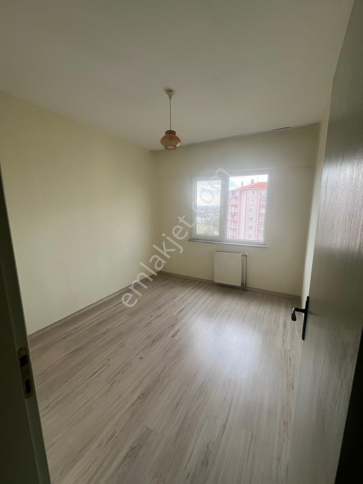 Çorlu Belediye Konutları Bülent Ecevit B Cephe 3+1 Satılık Daire - Görsel 20