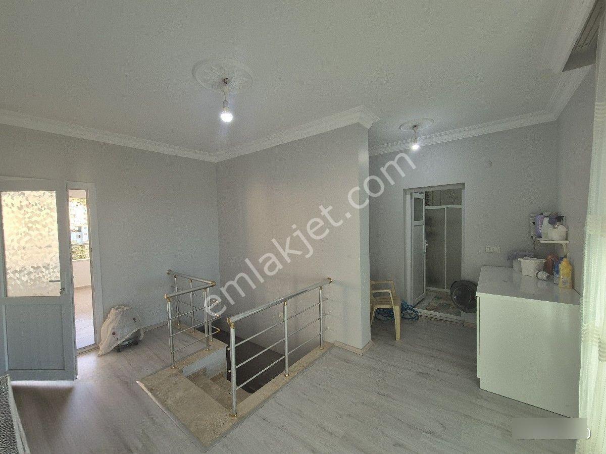 İskenderun Sakarya Mah. 3+1 Deniz Ve Dağ Manzaralı Satılık Çatı Dubleksi - Görsel 14