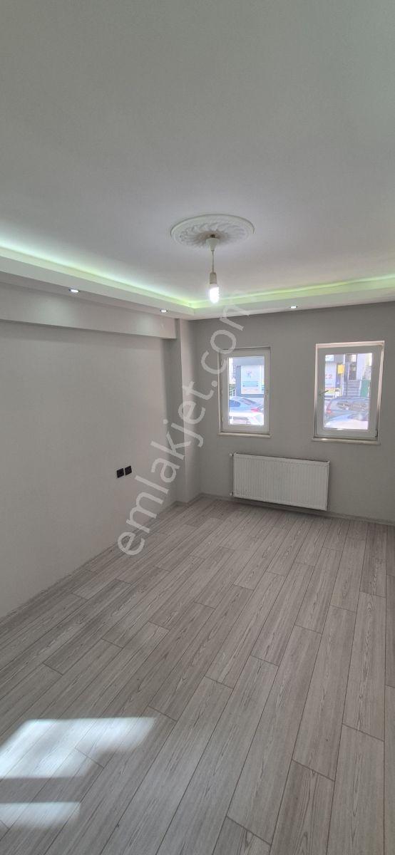 Tramvayın Altında Masrafsız 2+1 Yüksek Giriş İçi Yapılı - Görsel 14