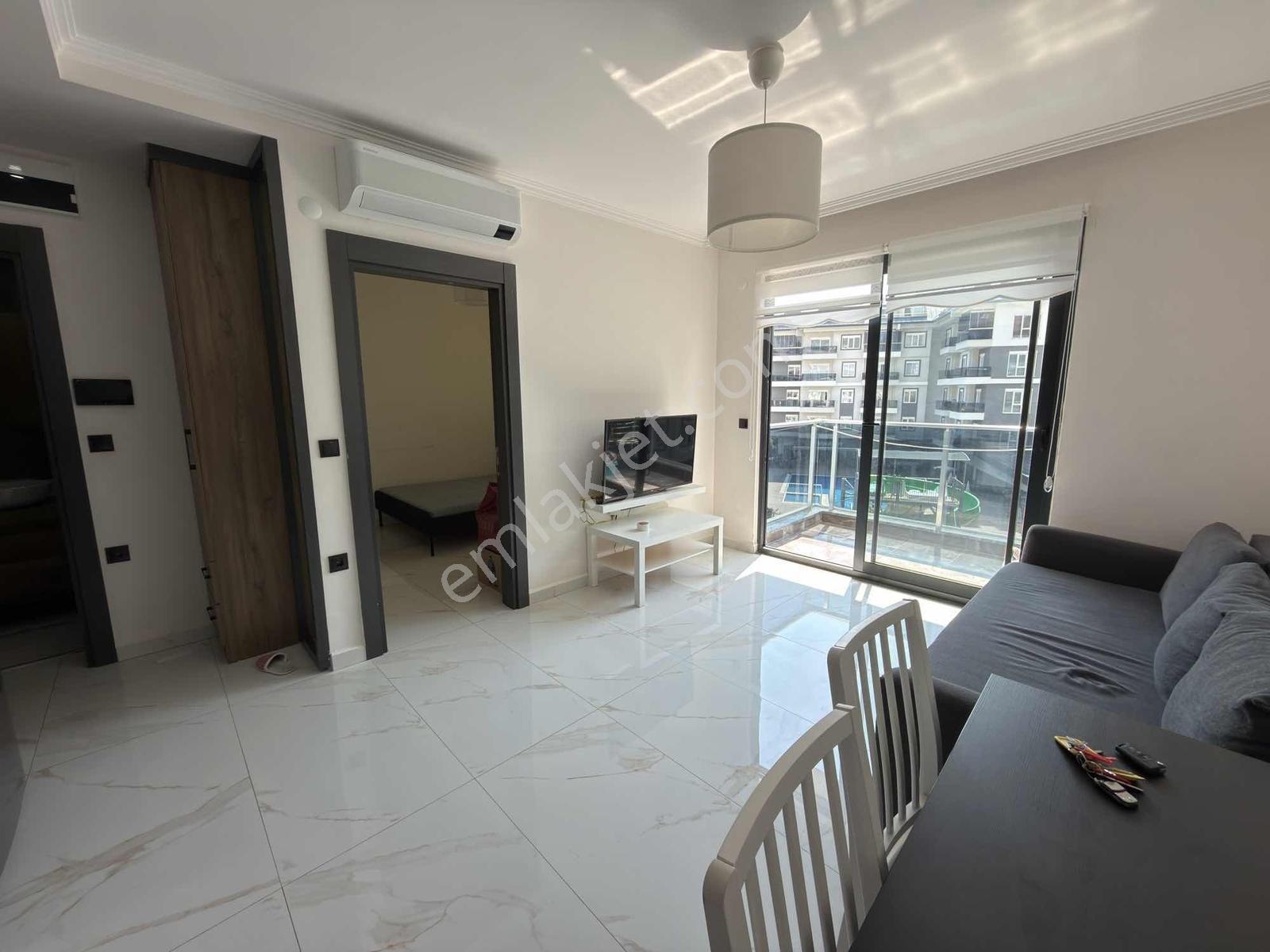 Alanya Oba'da Full Aktiviteli Sitede Kiralık Eşyalı Daire - Görsel 2