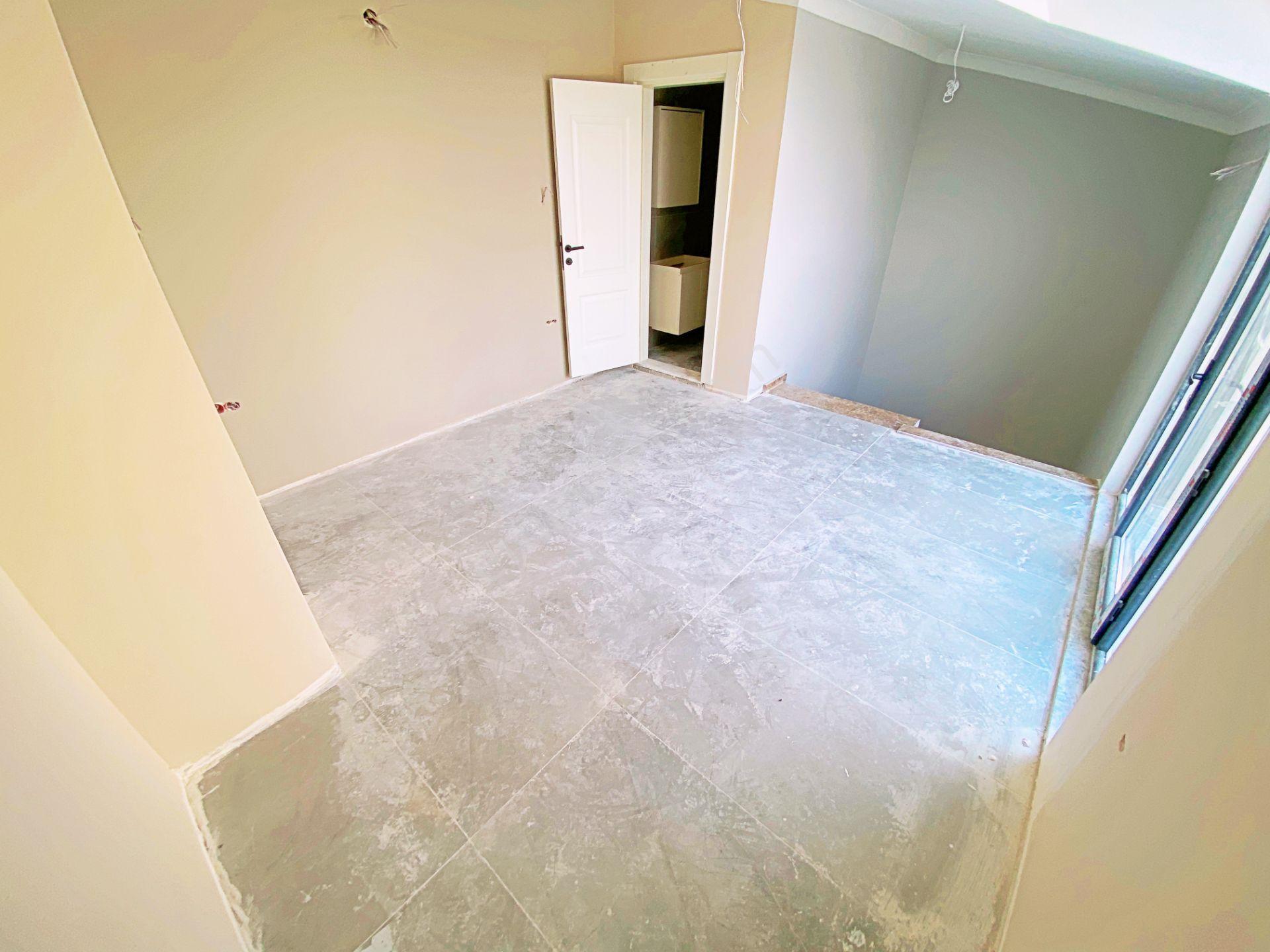 Zeytinlide Yetki Gültaş Emlaktan Satılık 3+1 Yüzme Havuzlu Villa - Görsel 31