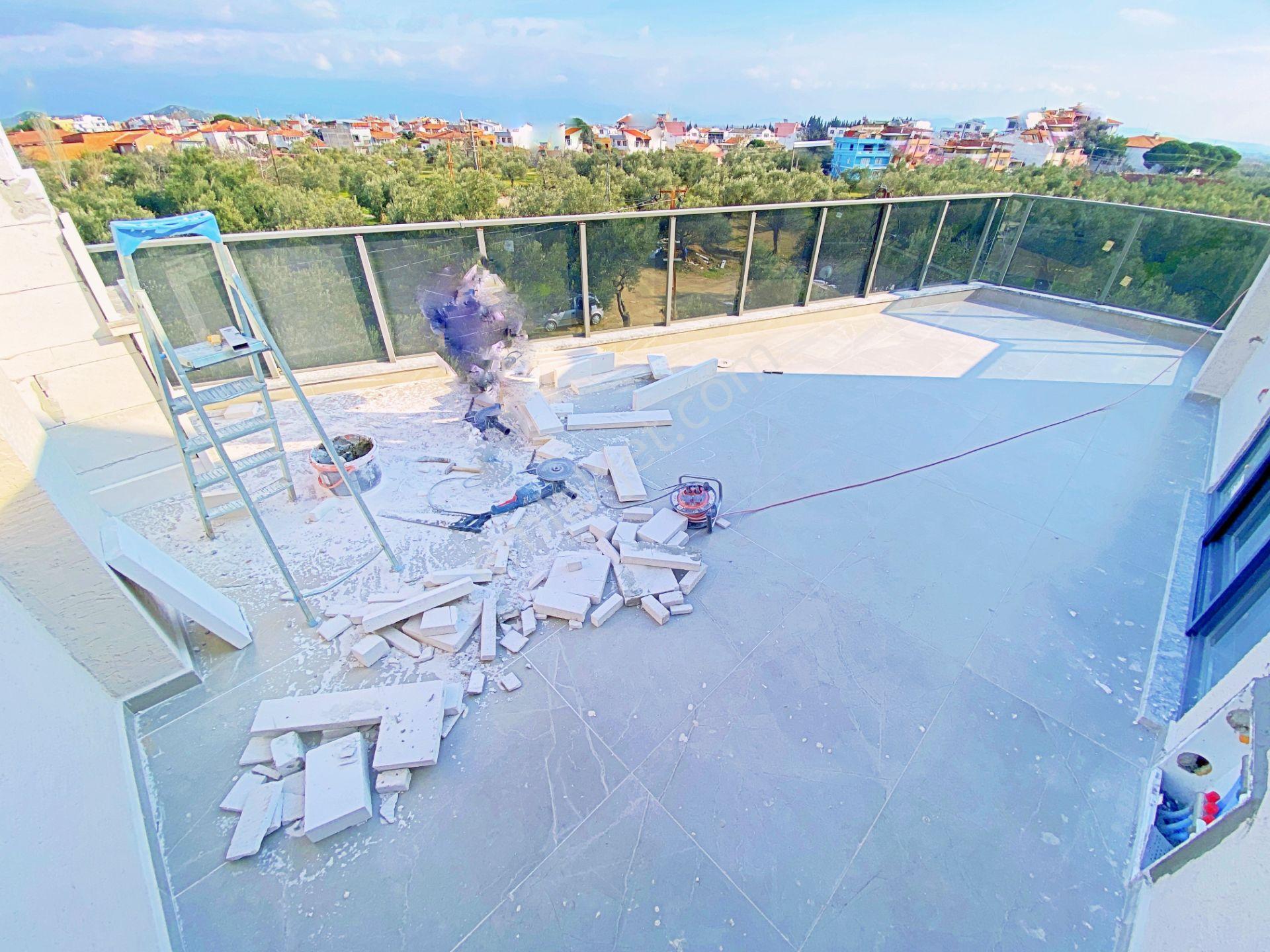 Zeytinlide Yetki Gültaş Emlaktan Satılık 3+1 Yüzme Havuzlu Villa - Görsel 11