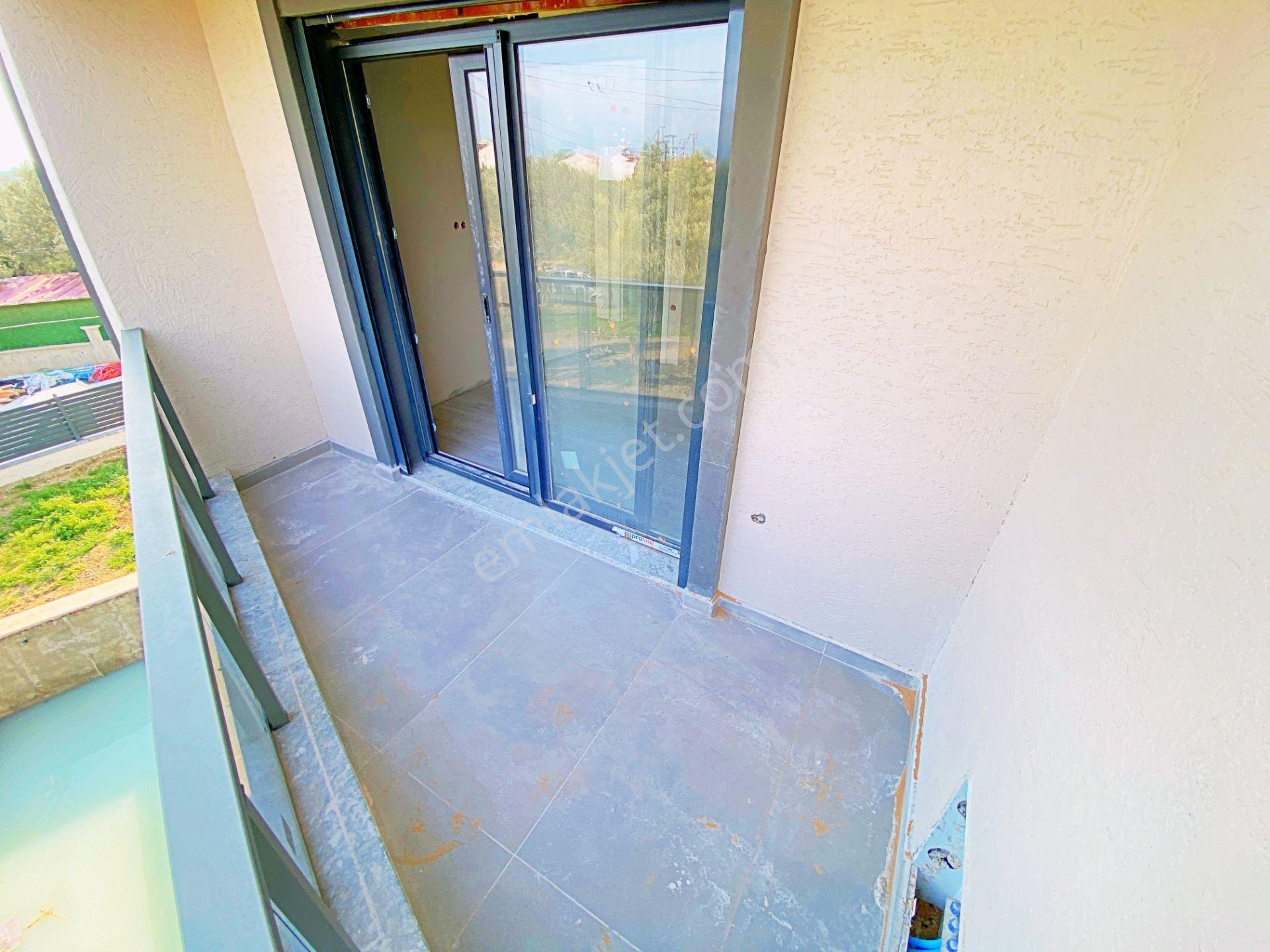 Zeytinlide Yetki Gültaş Emlaktan Satılık 3+1 Yüzme Havuzlu Villa - Görsel 30