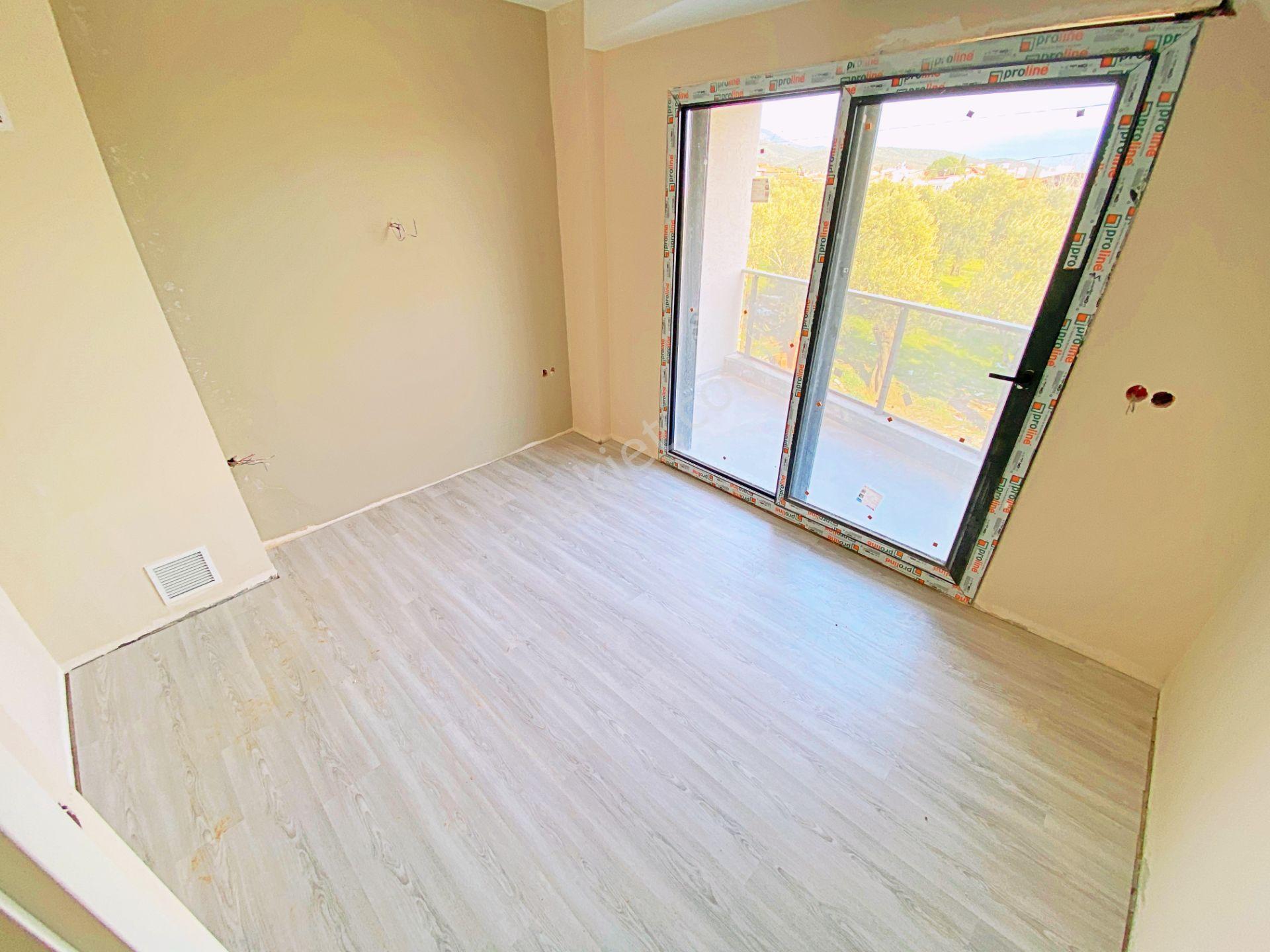 Zeytinlide Yetki Gültaş Emlaktan Satılık 3+1 Yüzme Havuzlu Villa - Görsel 26
