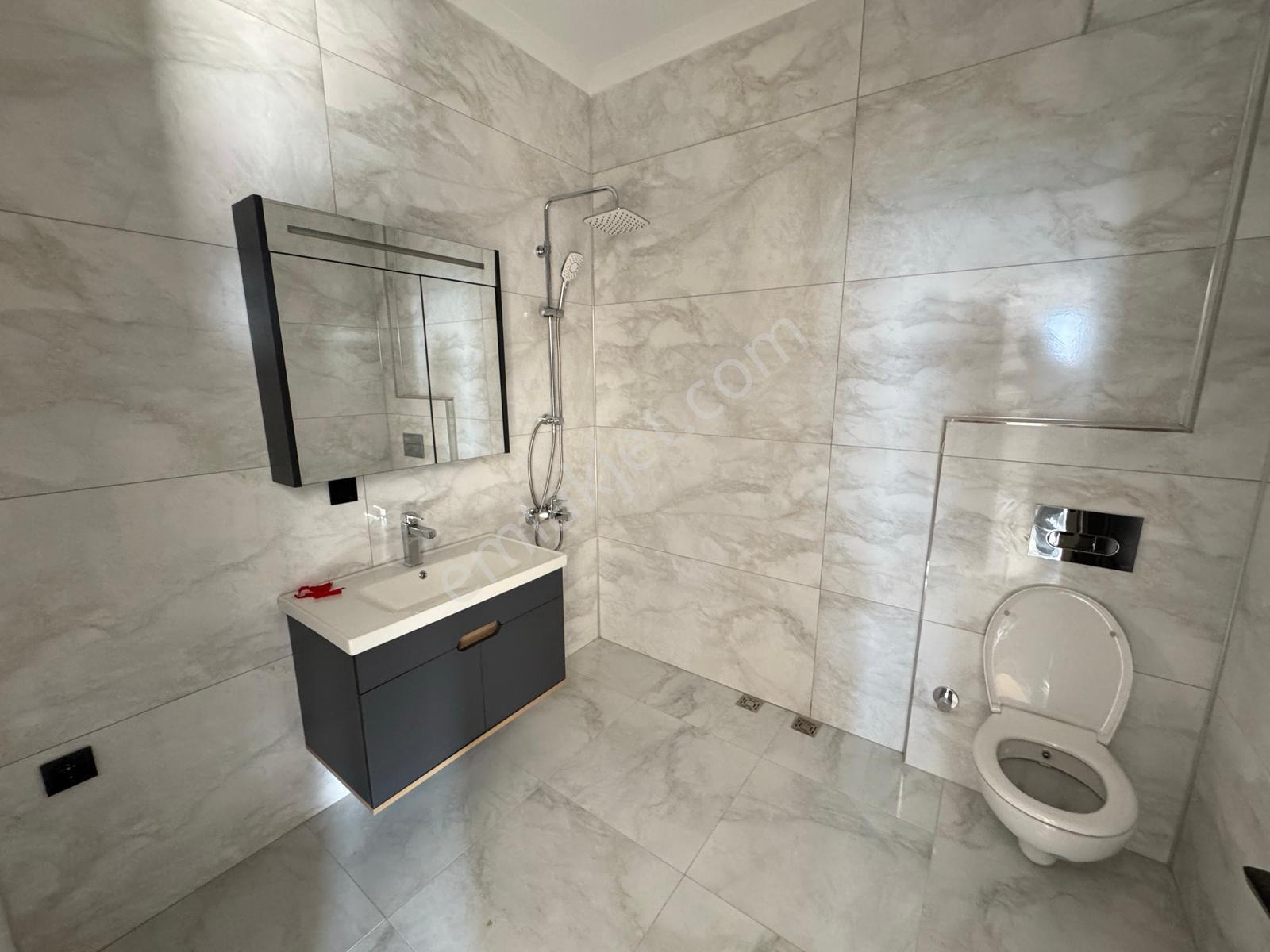 Kerim'den Altınoluk'da Denize 50 Mt 2+1 Kiralık Geniş Daire - Görsel 14