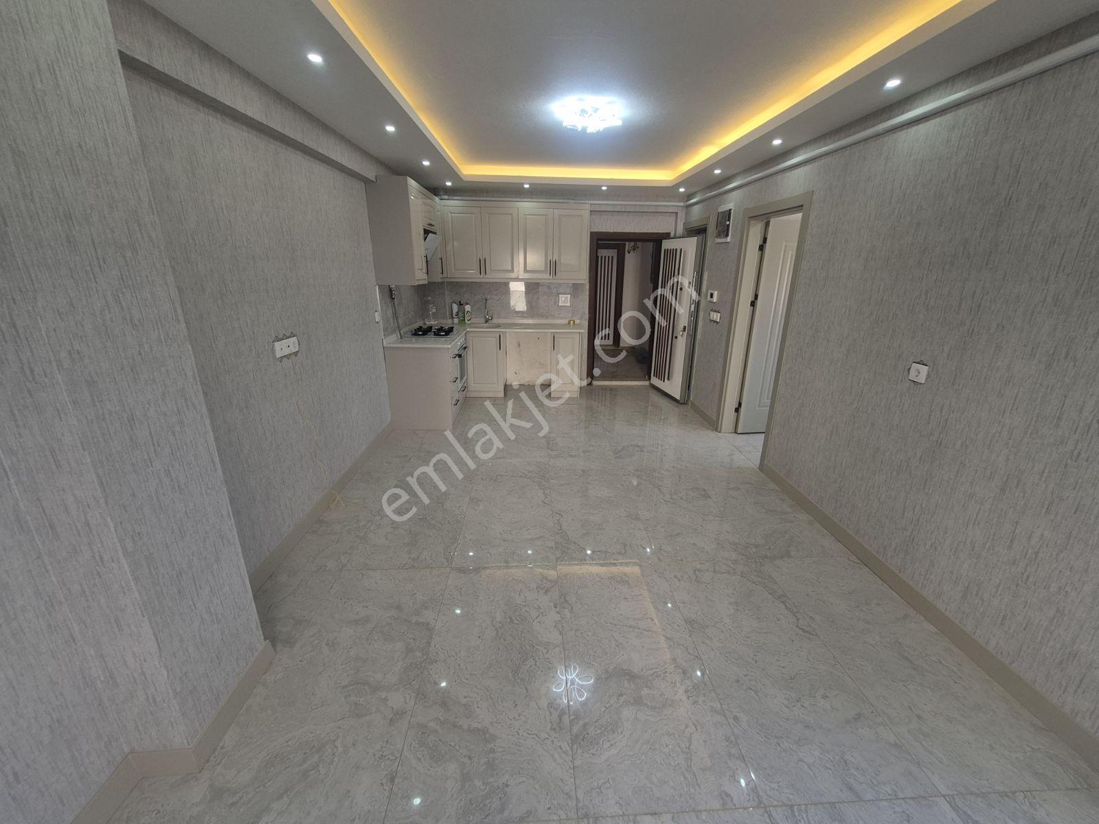 Lenora Gayrimenkül'den Torbalı Yedieylül Mah.1+1 Kiralık Daire - Görsel 3