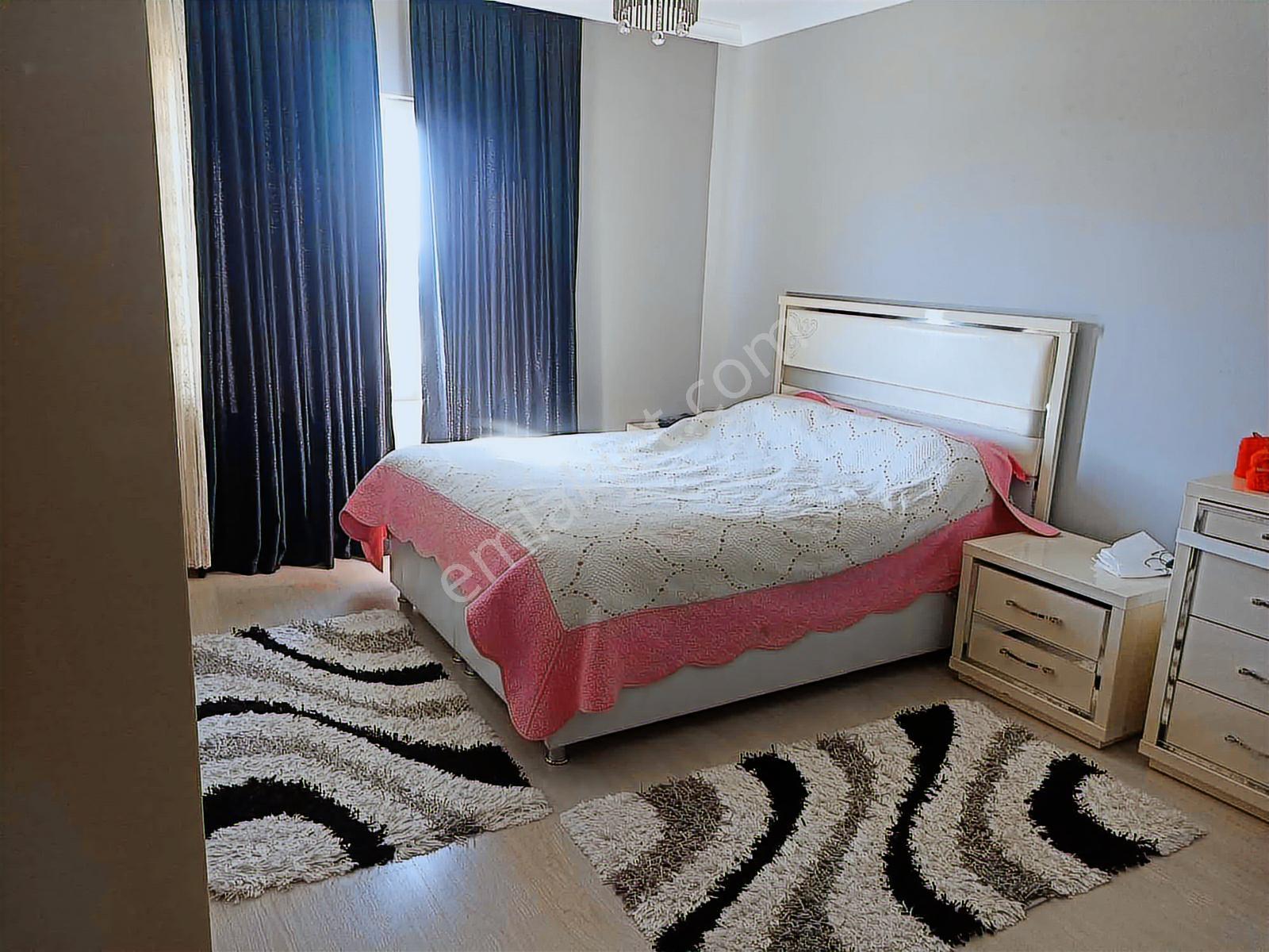 Acil Kapaklı Da Lüks Havuzlu Sitede 3+1 Satılık Daire - Görsel 4