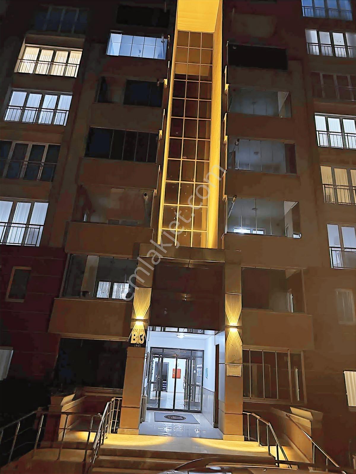 Acil Kapaklı Da Lüks Havuzlu Sitede 3+1 Satılık Daire - Görsel 18