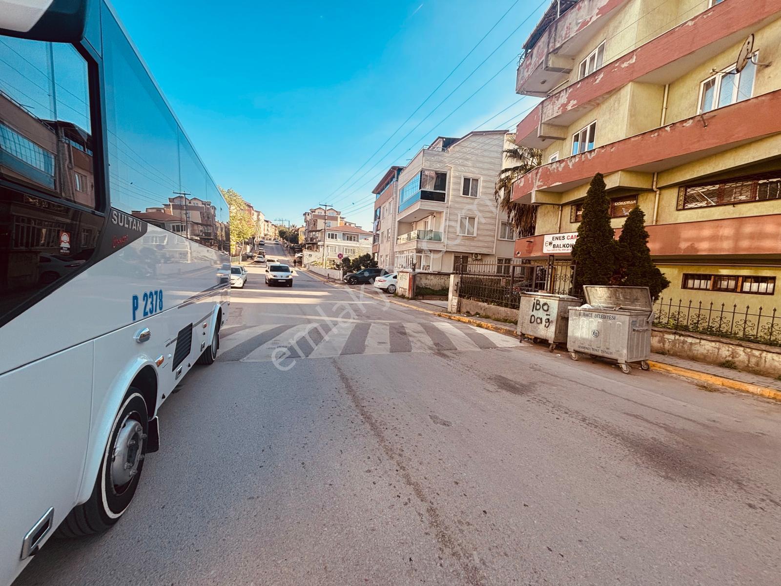 Derince 60 Evlerde Kiralık 2+1 Daire - Görsel 10