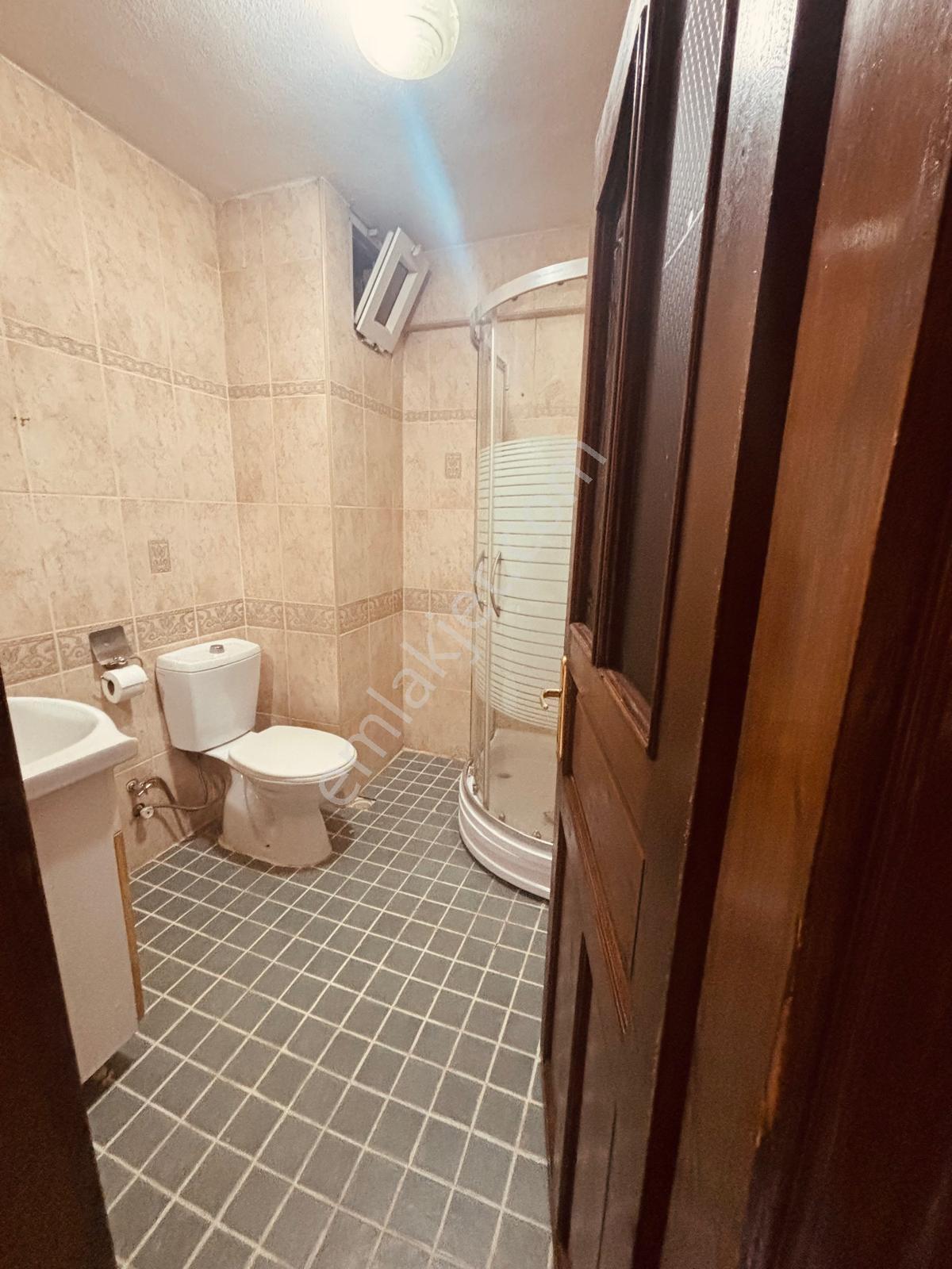 Derince 60 Evlerde Kiralık 2+1 Daire - Görsel 6