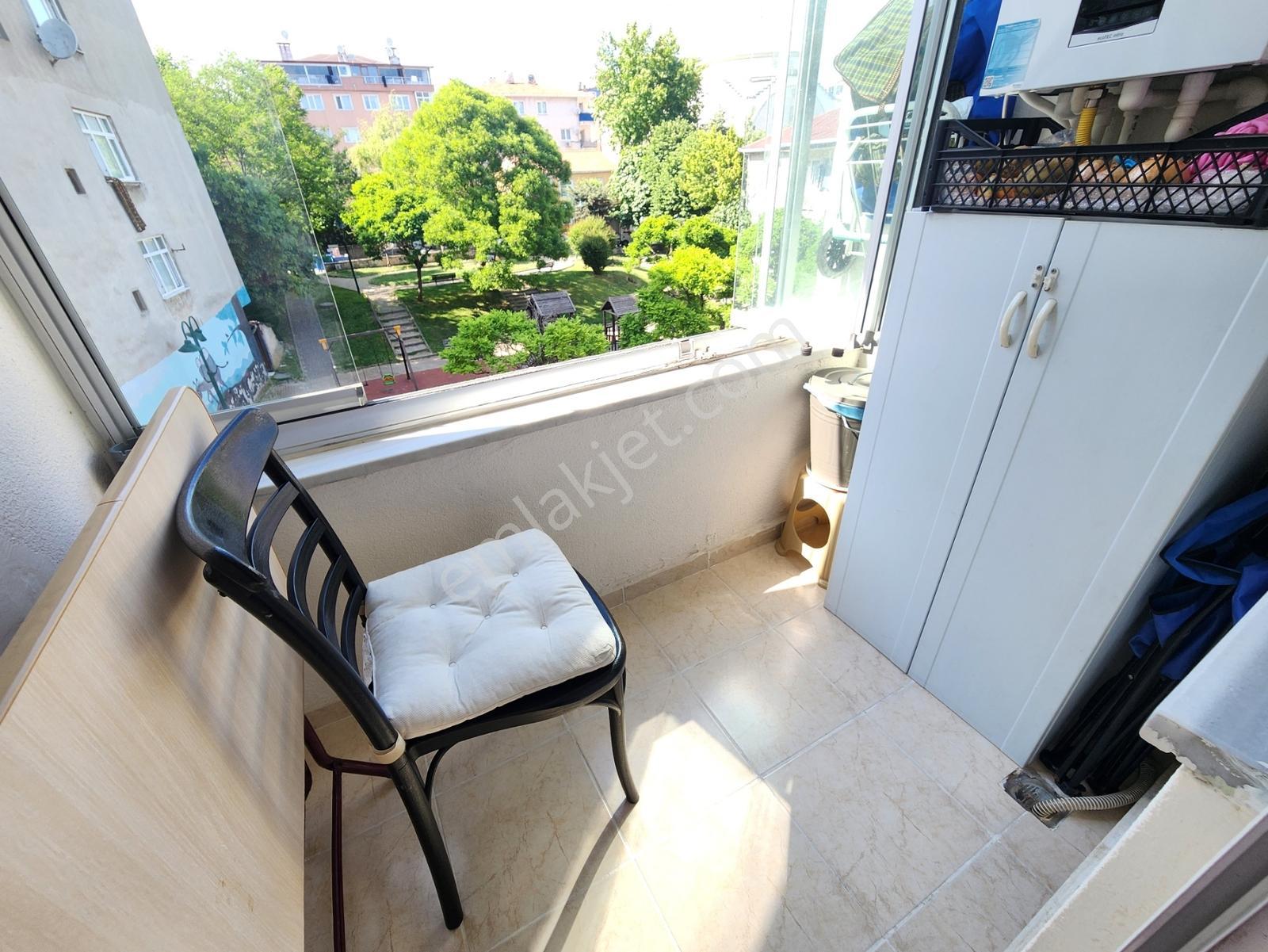 Bulgurlu Merkezde Metro 7dk. Ara Kat, Ferah 2+1 Kiralık Daire - Görsel 6