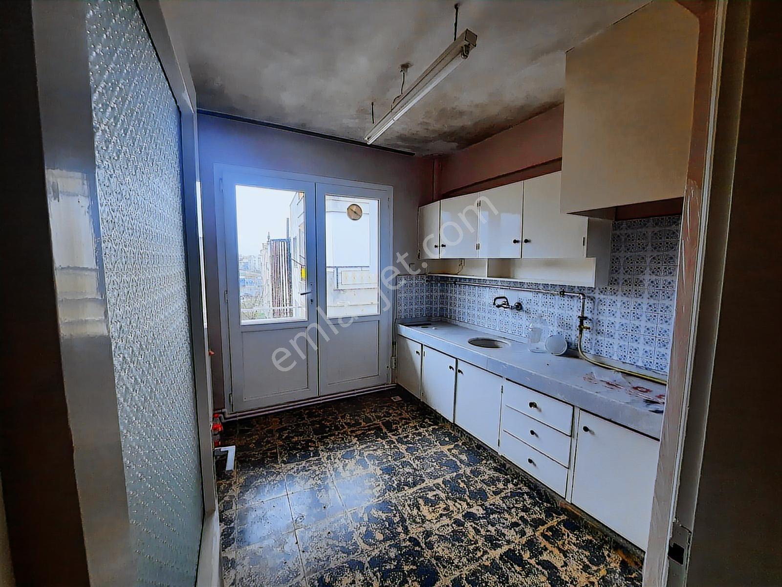 Merkezi Konumda 3+1 Doğalgazlı Daire - Görsel 10