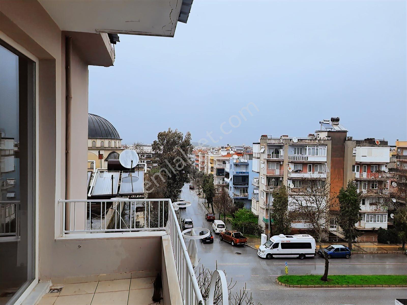 Merkezi Konumda 3+1 Doğalgazlı Daire - Görsel 9