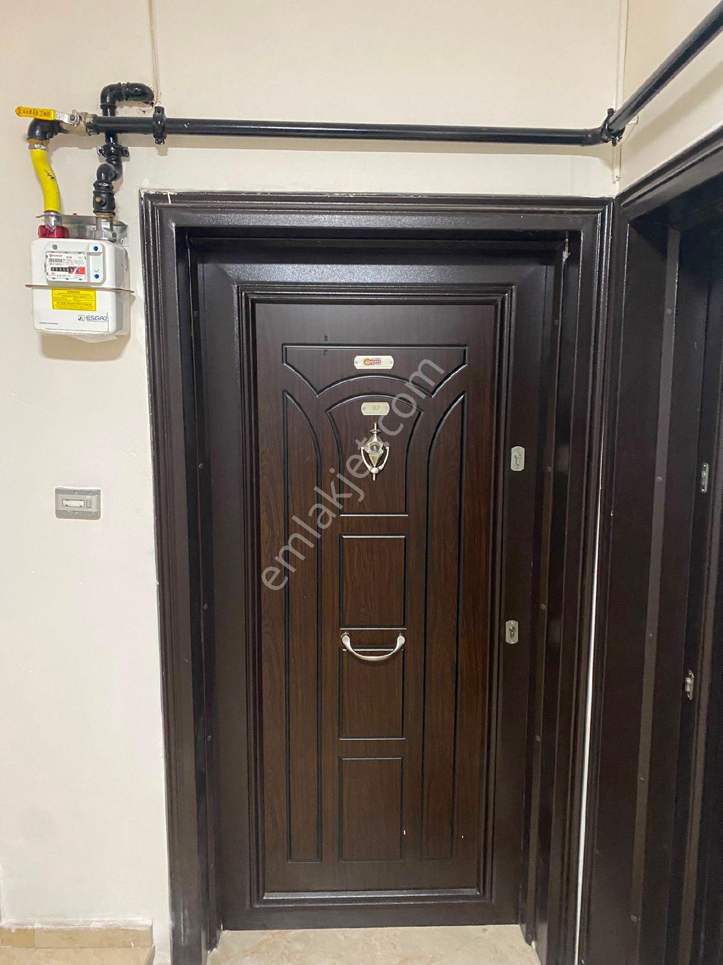 Merkezi Konumda, Eşyalı, Asansörlü Daire
