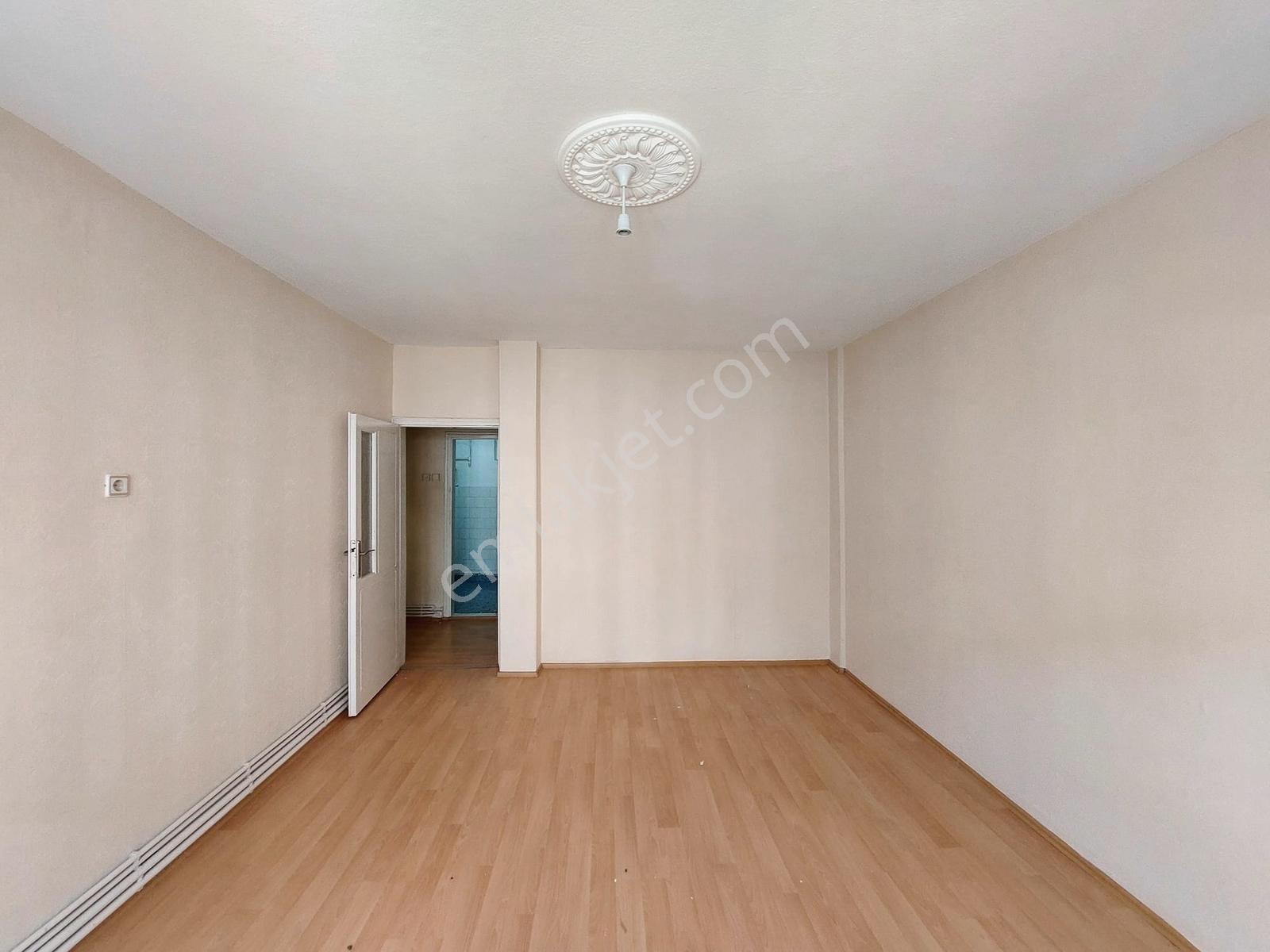 Turkuaz'dan Çarşıda Belediye Valilik Yanı Kiralık 2+1 - Görsel 21