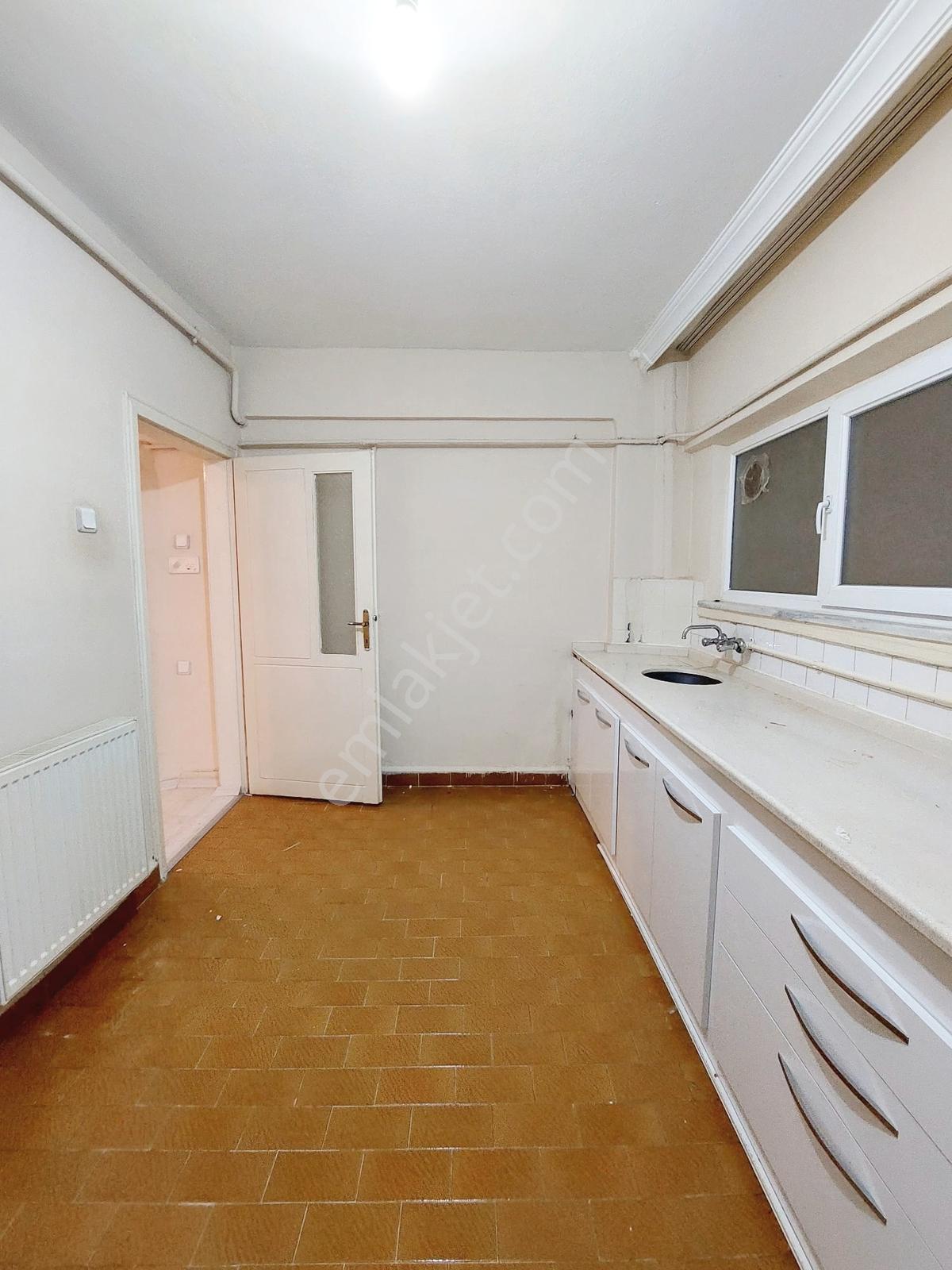 Turkuaz'dan Çarşıda Belediye Valilik Yanı Kiralık 2+1 - Görsel 20