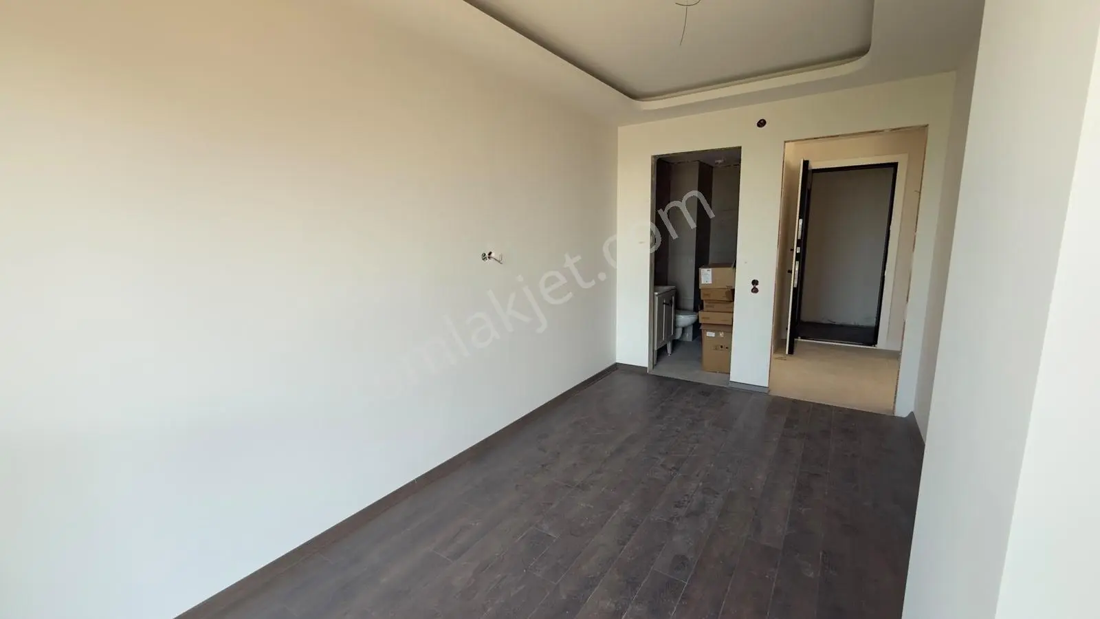 Remax Rahşan Çam'dan Deniz Manzaralı Geniş 3+1 Daire - Görsel 12
