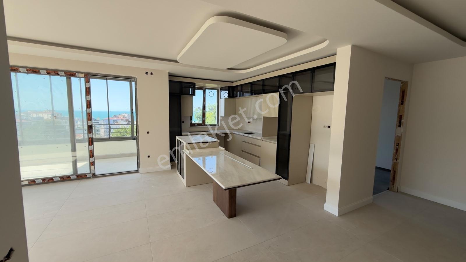 Remax Rahşan Çam'dan Deniz Manzaralı Geniş 3+1 Daire - Görsel 5