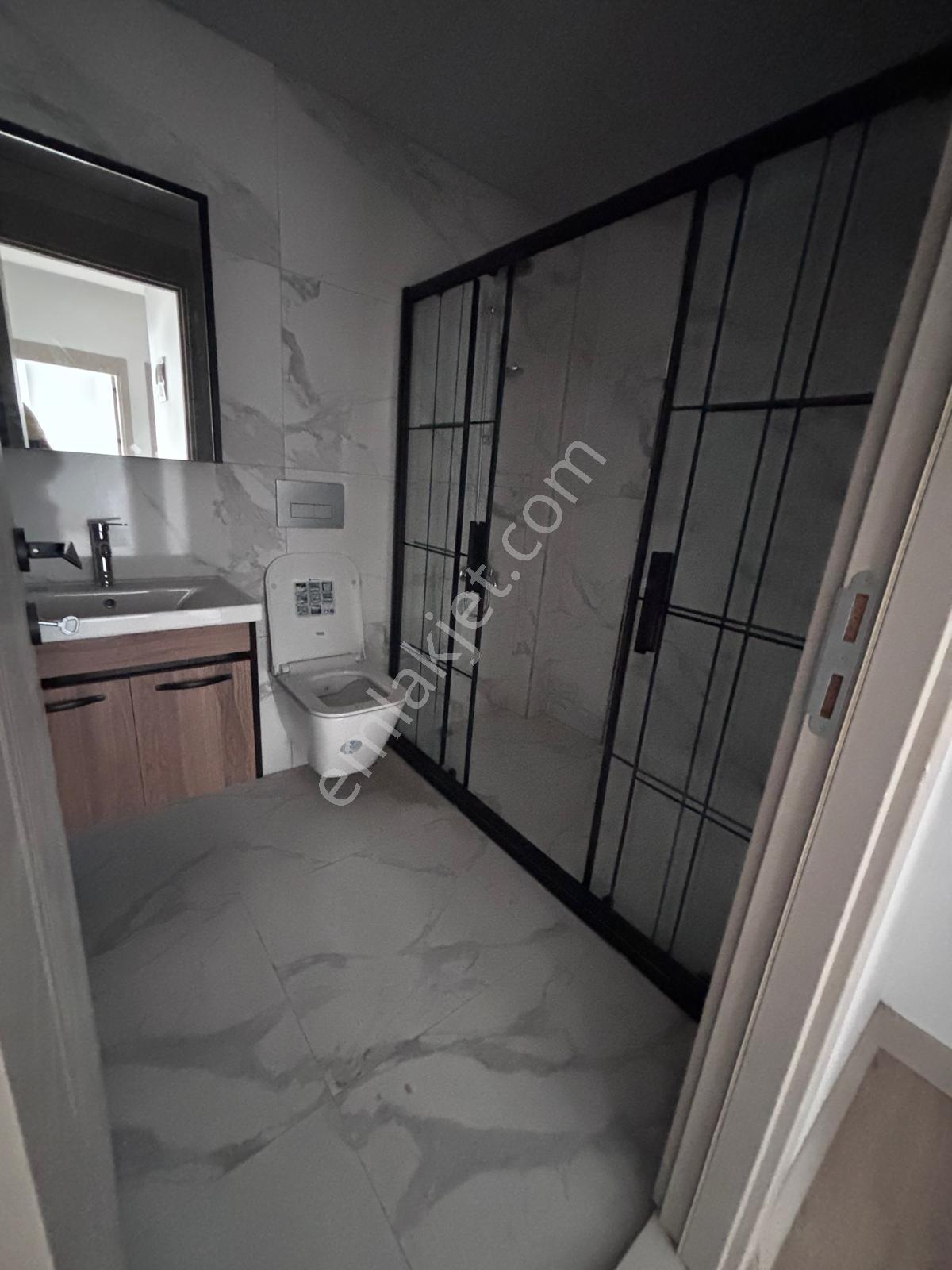 Kentpark Bölgesinde Düz Giriş 2+1 Kiralık Daire - Görsel 11