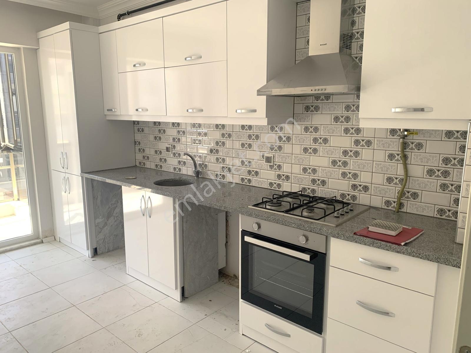 Gülistanda Kiralık 2+1 Daire - Görsel 6