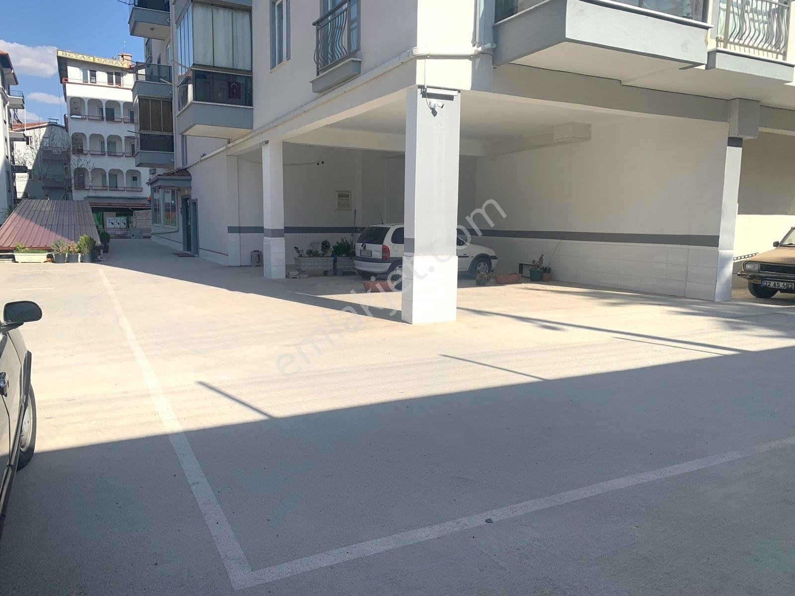 Gülistanda Kiralık 2+1 Daire - Görsel 28
