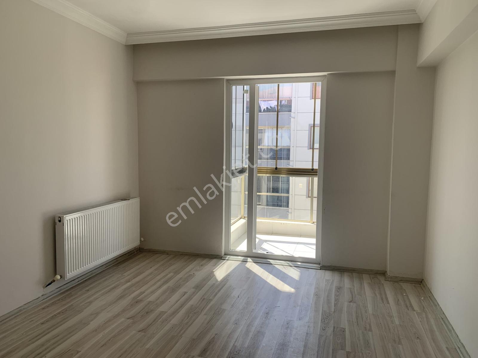 Gülistanda Kiralık 2+1 Daire - Görsel 9