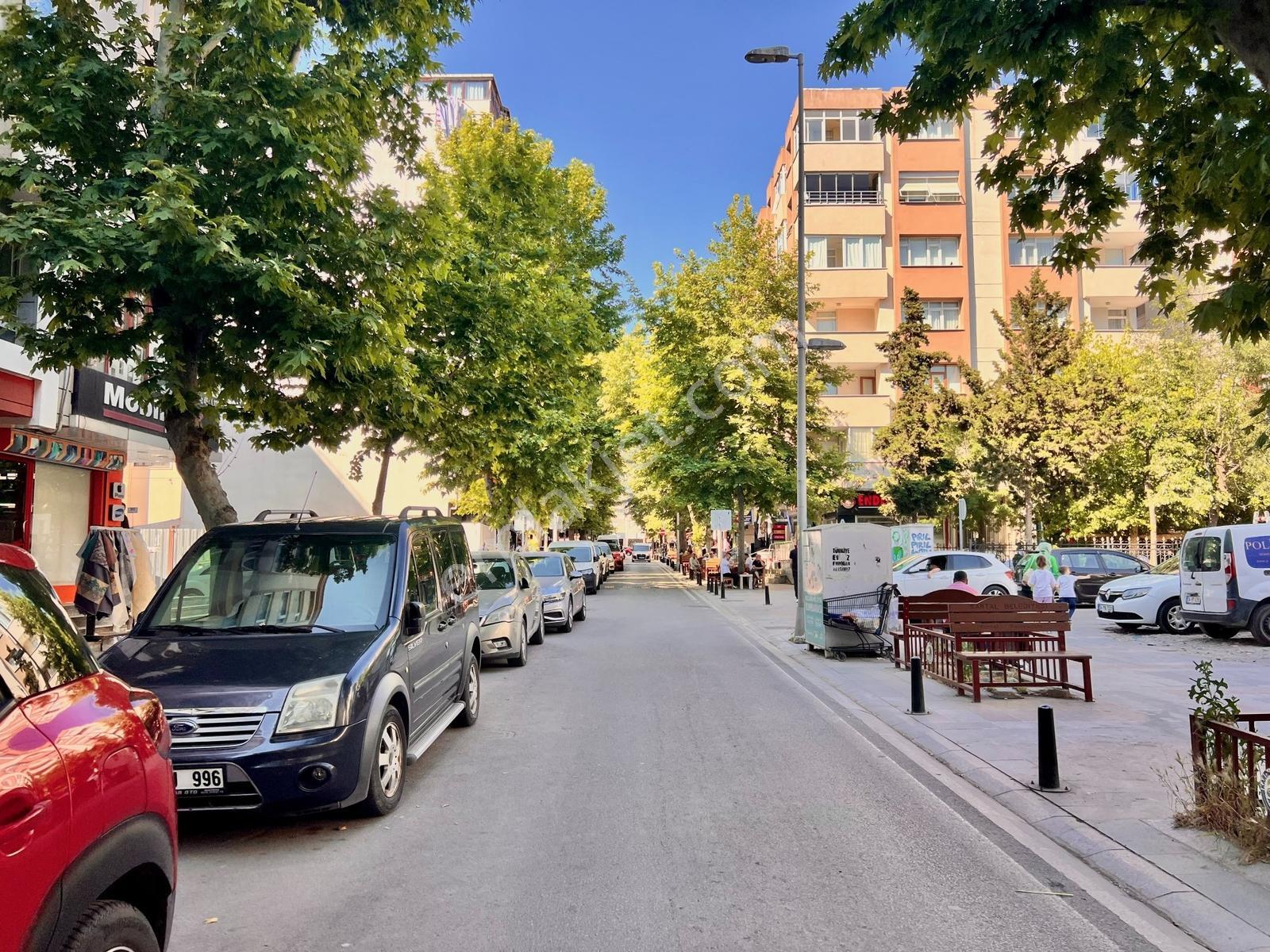Orhantepe Çınar Caddesi Üzeri | 3+1 Satılık - Görsel 14