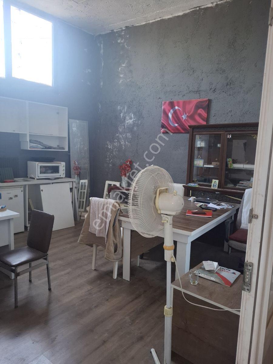 Bornova Eğridere.de Kiralık Depo - Görsel 7