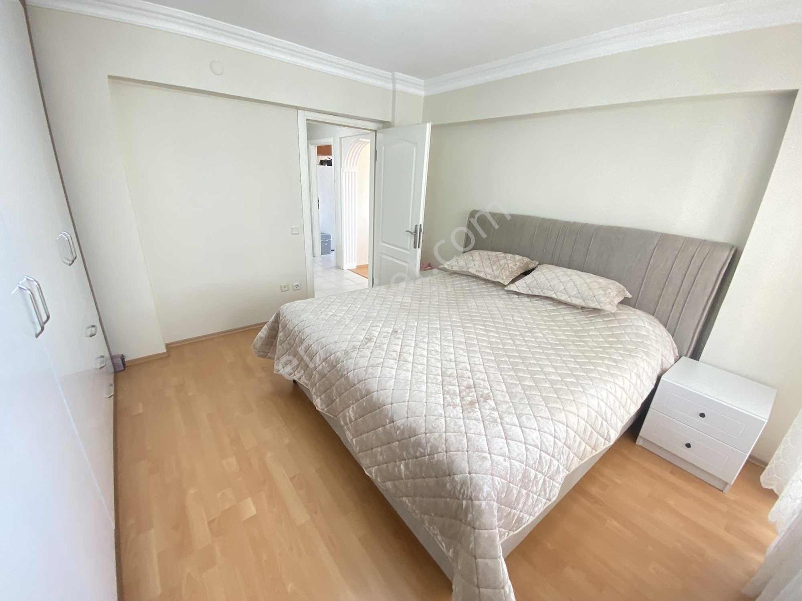 Ahıska Cd. Cephe Harika Konumda 3+1 Full Eşyalı Kiralık Daire - Görsel 5