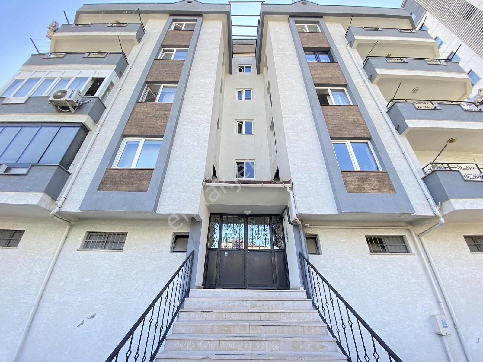 Ahıska Cd. Cephe Harika Konumda 3+1 Full Eşyalı Kiralık Daire - Görsel 26