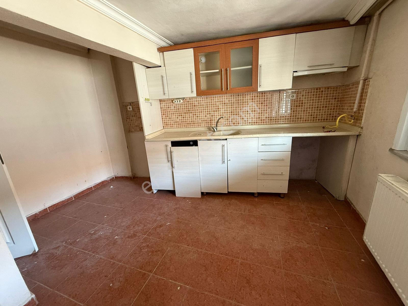 Köprü Emlaktan Esentepe Mah. 2+1 Net 95 M2 Kiralık Ara Kat Daire - Görsel 8