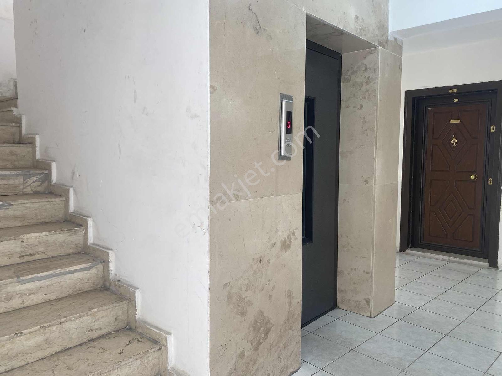 Barbaros Mahallesi Barbaros Evlerinde Eşyalı Kiralık 3+1 Daire - Görsel 5