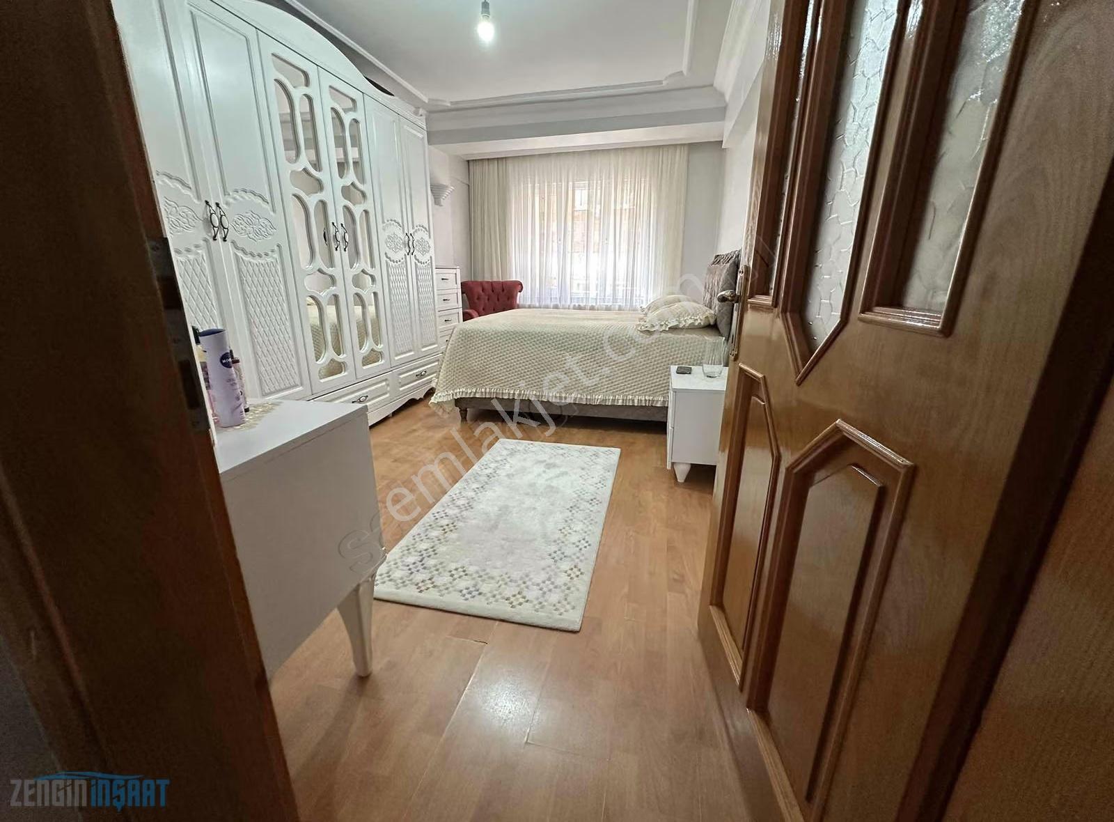 50. Yıl Mahallesi'nde A Cadde Üzerinde Satılık Daire - Görsel 24