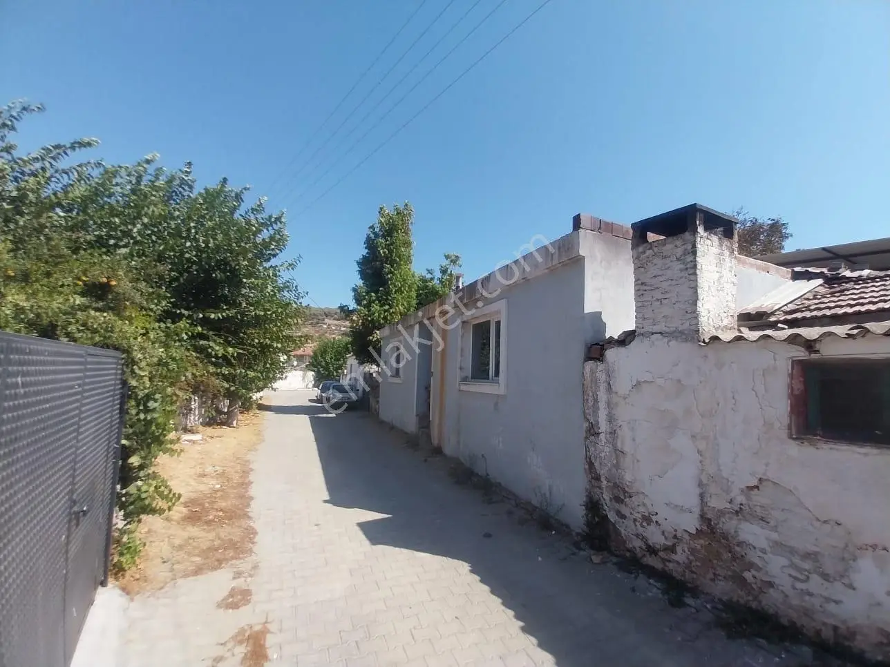 Aradığınız Müstakili Buldunuz 425m2 Arsada Kaçırılmayacak Fırsat - Görsel 2