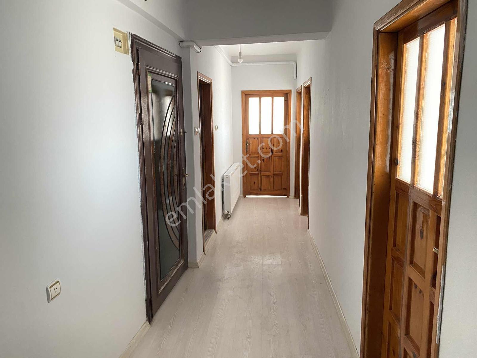 Mabelden Fevzi Çakmak Mah Merkezi Konum Uygun Kiralık 2+1 Daire - Görsel 2