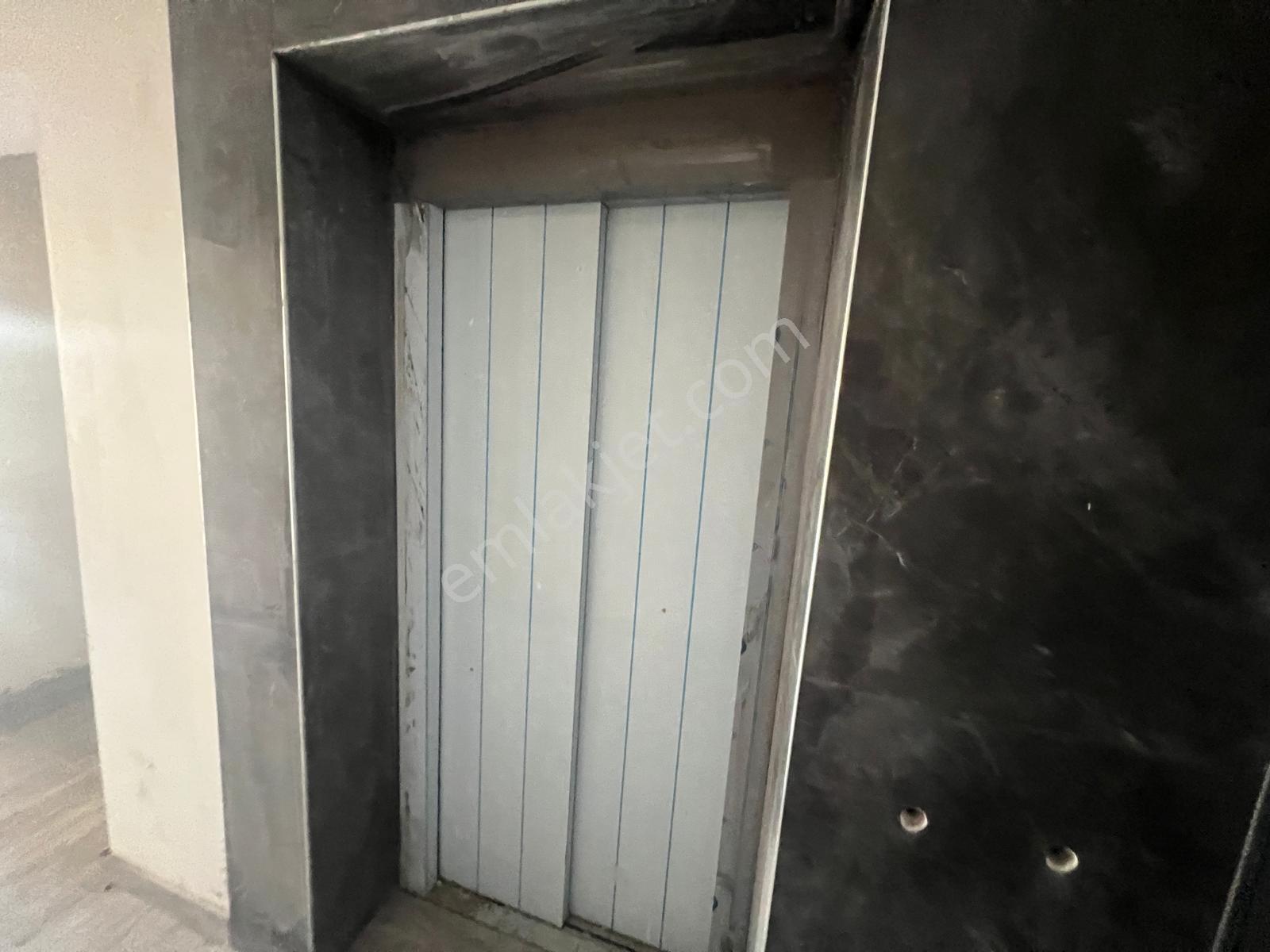 İncek Hilltown Sitesi'nde Ferah Sıfır 1+1 Satılık Daire - Görsel 7