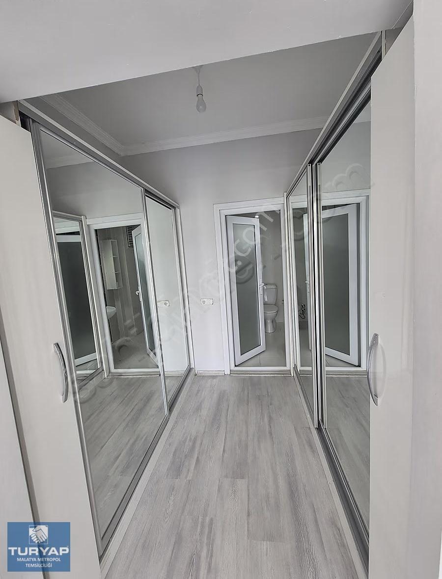 Turyap Metropol'den Çilesiz'de 4+1 Kiralık Daire - Görsel 16