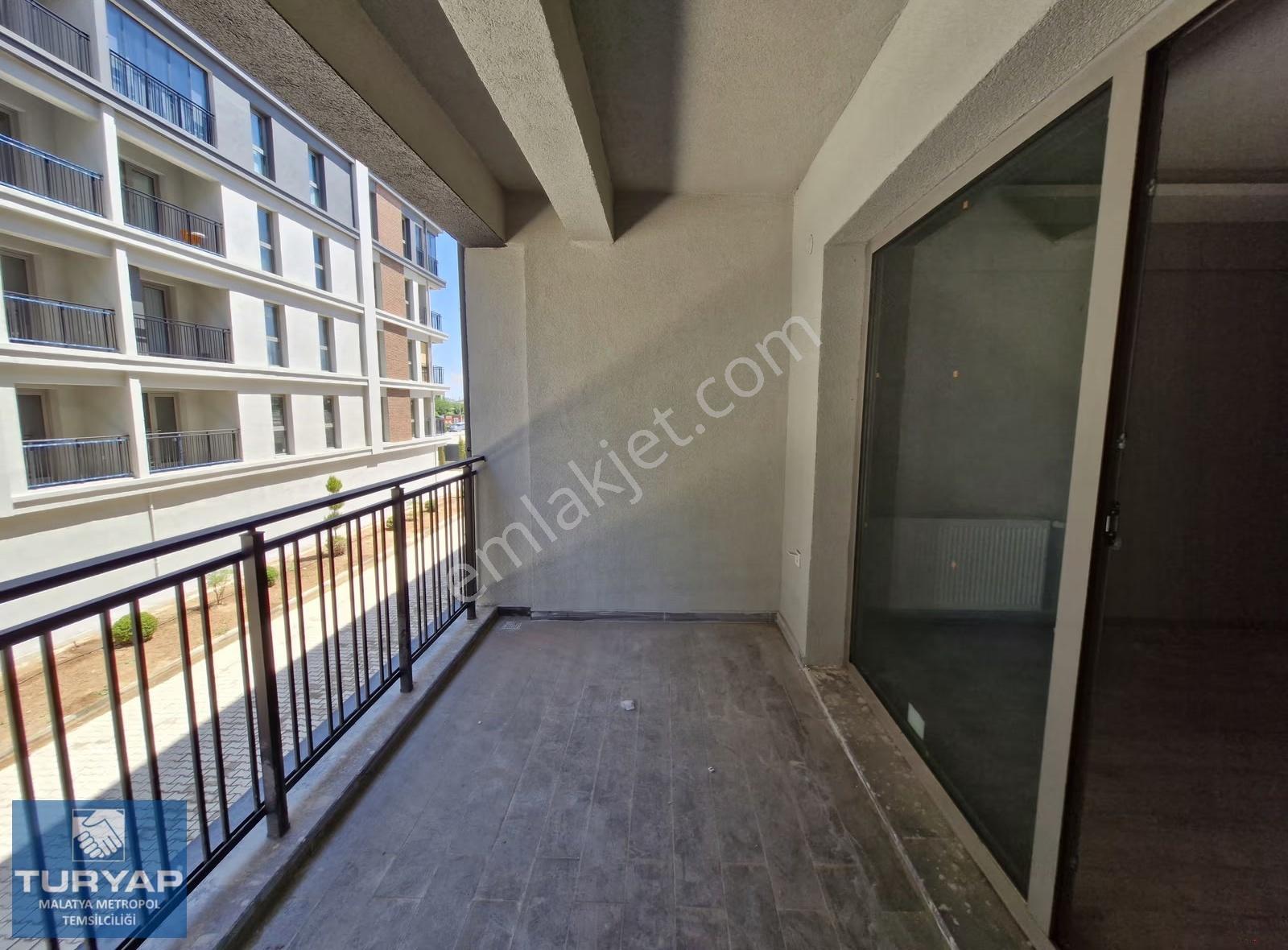 Turyap Metropol'den Tac-mahal'de Kiralık 2+1 Daire - Görsel 13