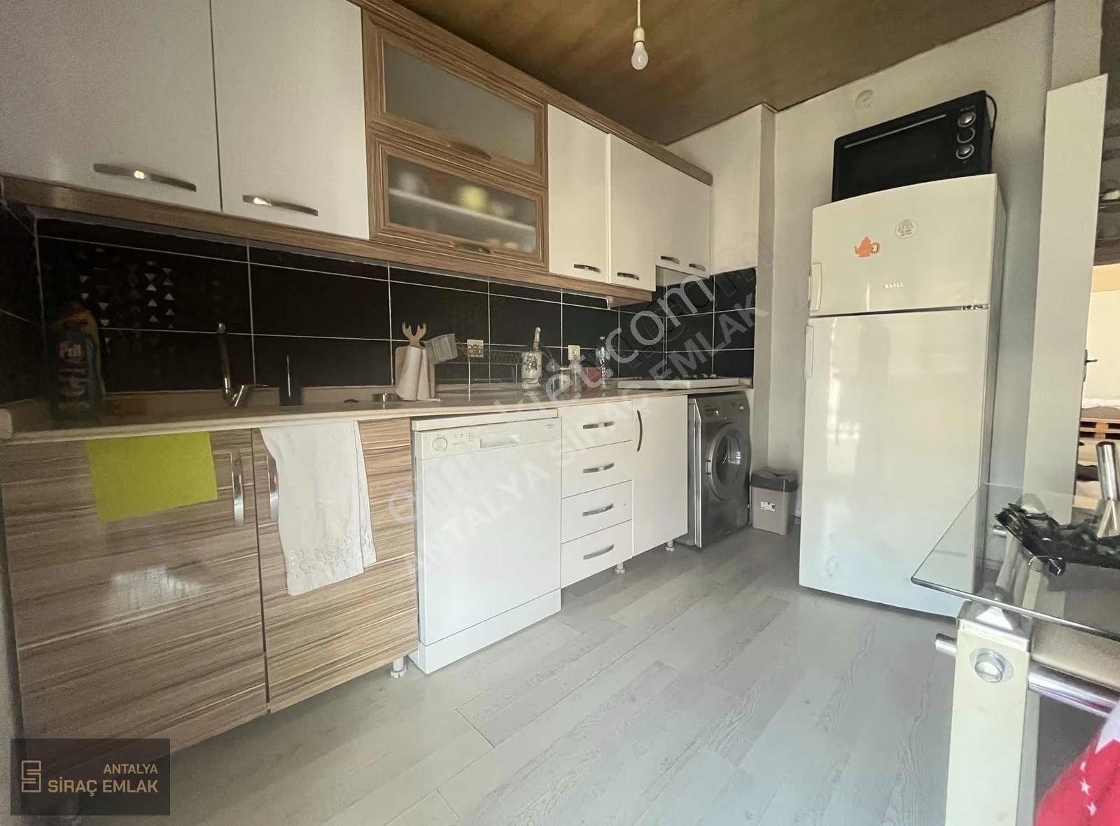 Ali Çetinkaya Cad. Yakını Aileye Bekara Eşyalı 1+1 Kiralık Daire - Görsel 9