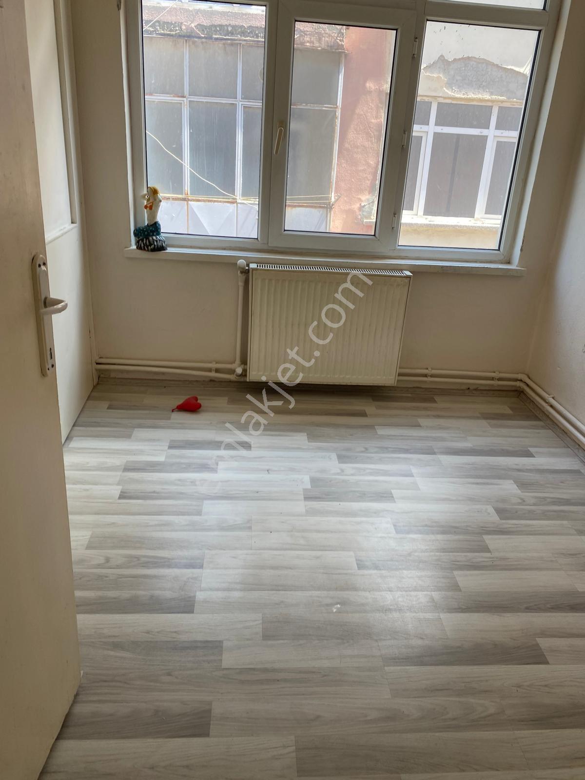 Uydukent Emlaktan Cumhuriyet Mah. Kiralık 2+1 Daire - Görsel 12