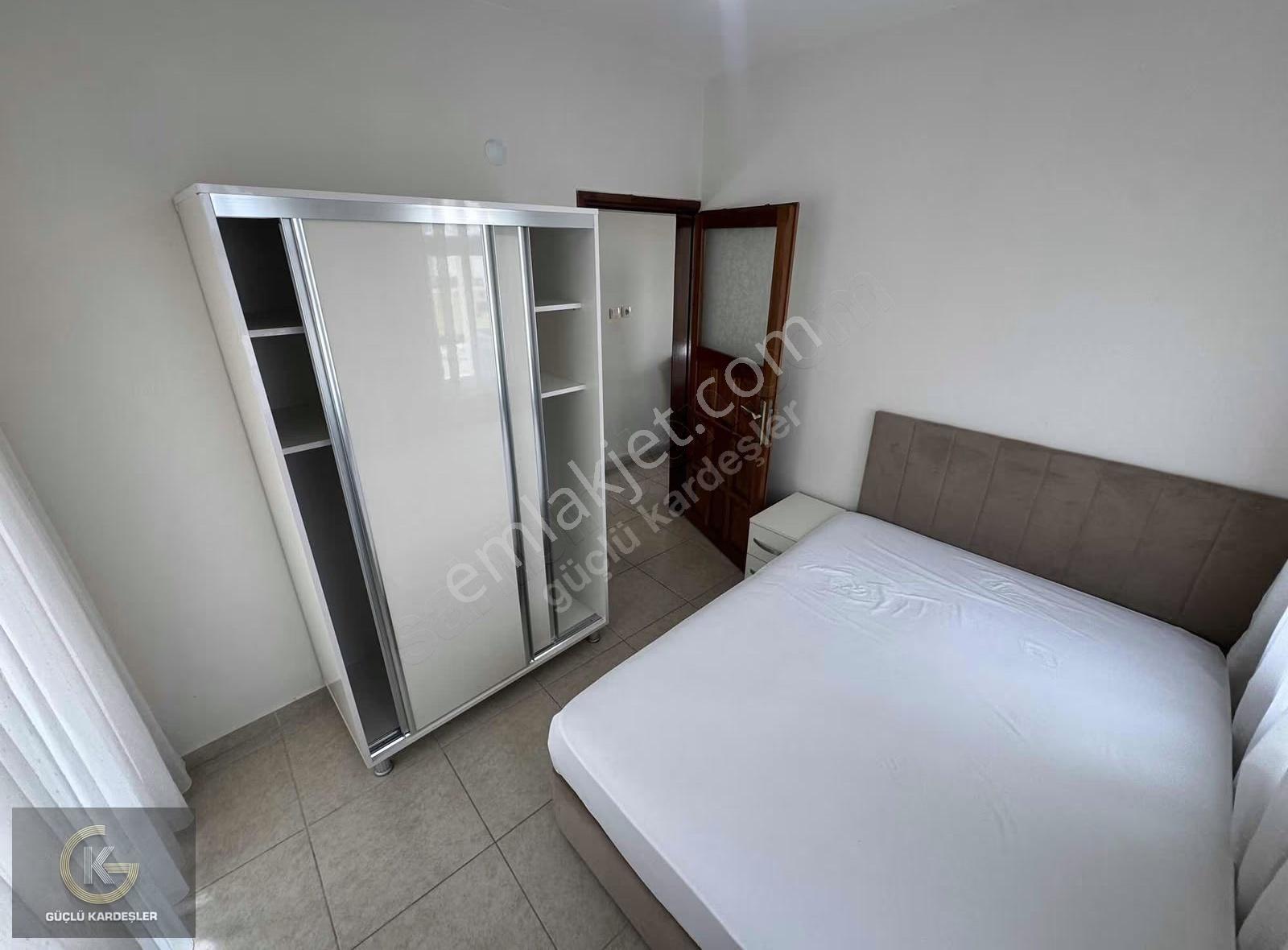 Güçlü Kardeşler Denize Sıfır Sitede 2+1 Deniz Manzaralı Daire - Görsel 9