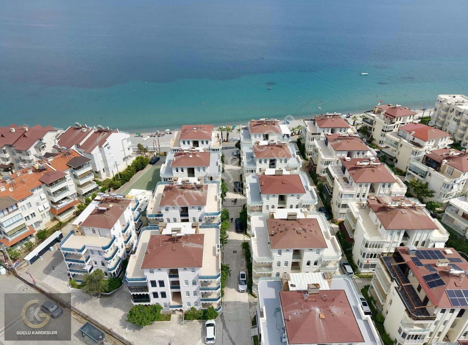 Güçlü Kardeşler Denize Sıfır Tek Tapu 2 Adet 1+1 Çift Teraslı - Görsel 18