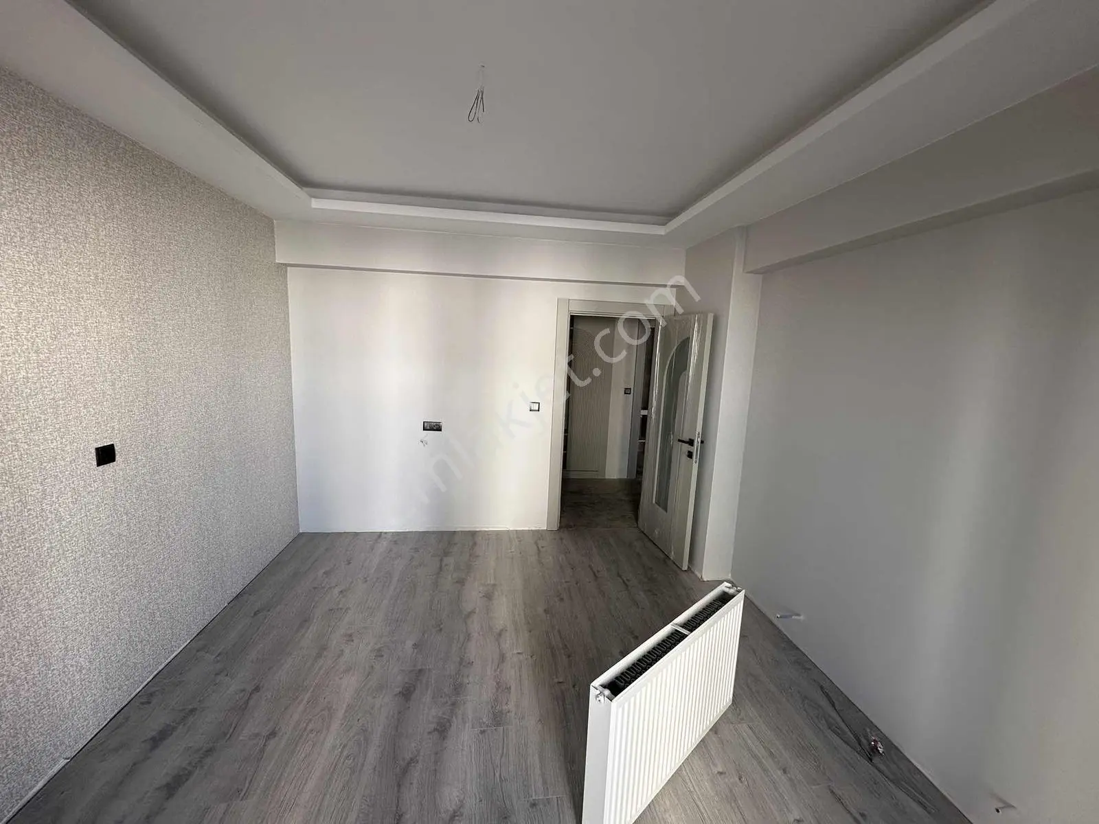 Cumhuriyet Mah.de Cadde Üzeri 170 M2 3+1 Satılık Sıfır Daire - Görsel 9