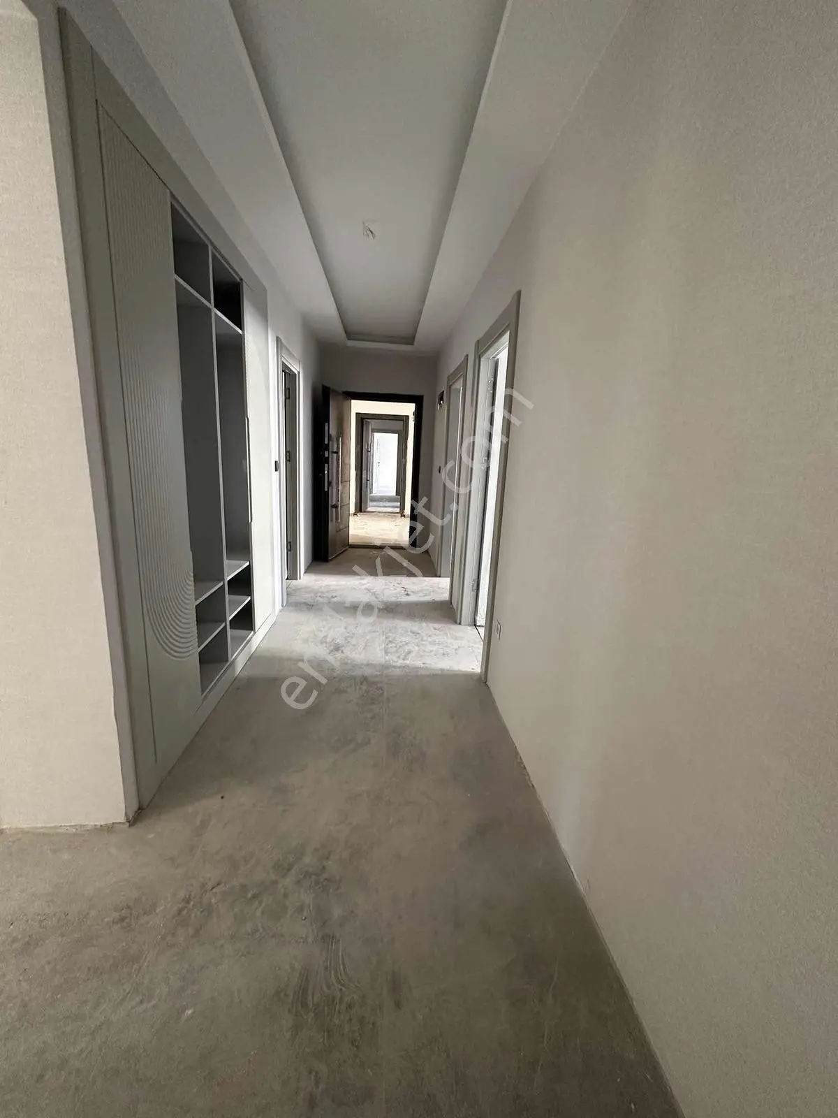 Cumhuriyet Mah.de Cadde Üzeri 170 M2 3+1 Satılık Sıfır Daire - Görsel 2