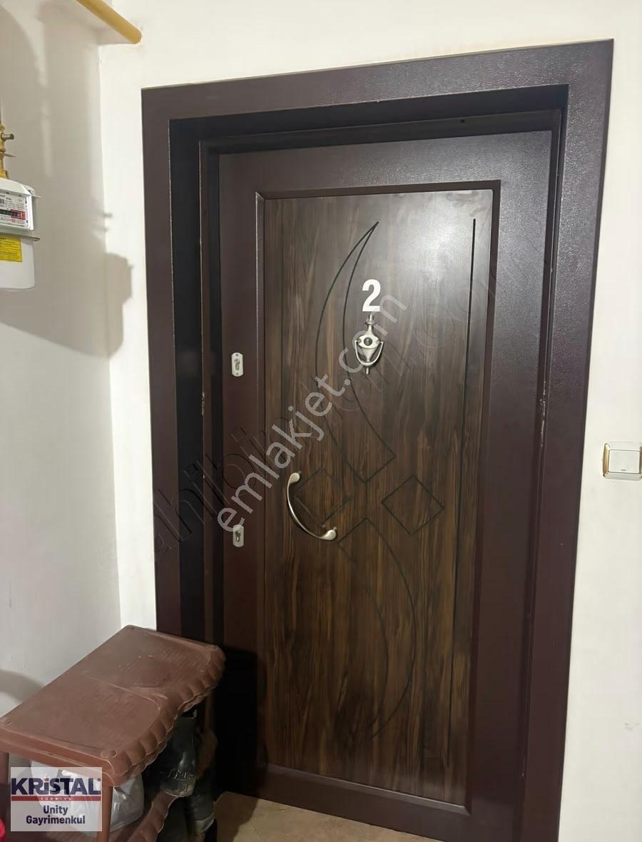 Yıldıztepe'de Arakat Asansörlü Otoparklı 3+1 Satılık - Görsel 3