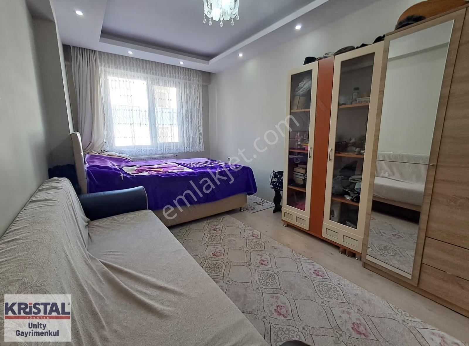 Yıldıztepe'de Arakat Asansörlü Otoparklı 3+1 Satılık - Görsel 5