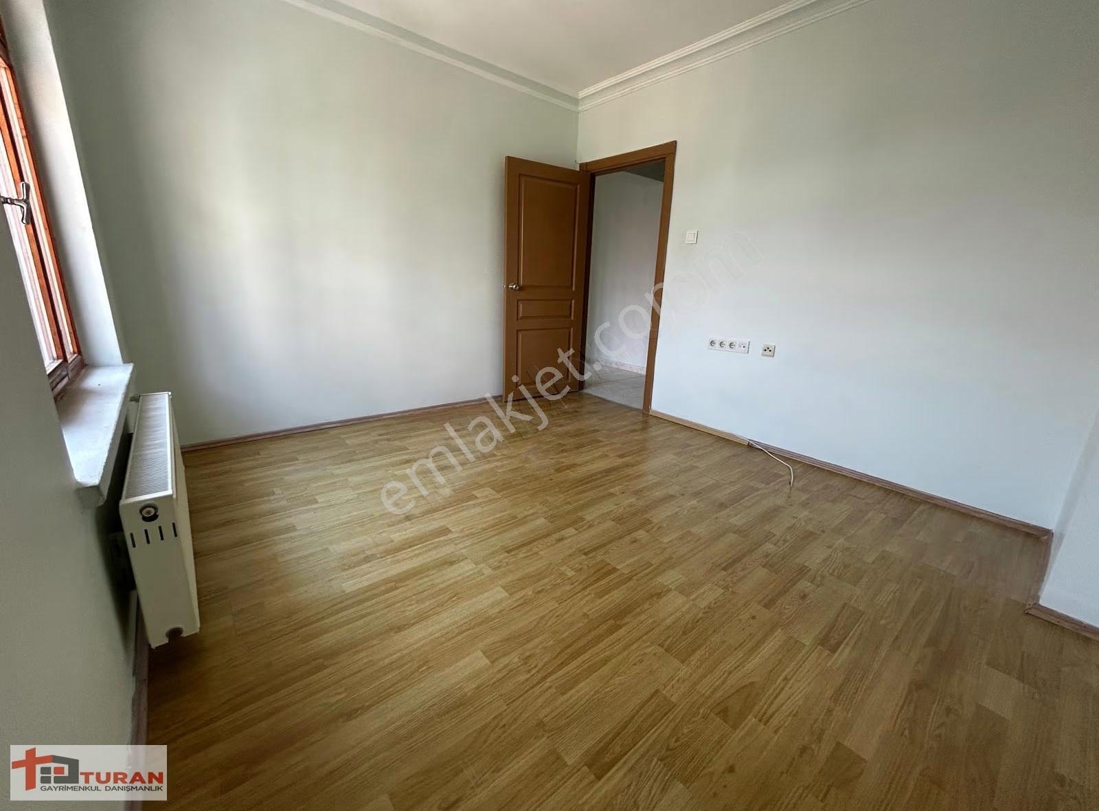 Değirmendere Caddesi Yakını 3+1 Ara Katta Kiralık Daire - Görsel 17