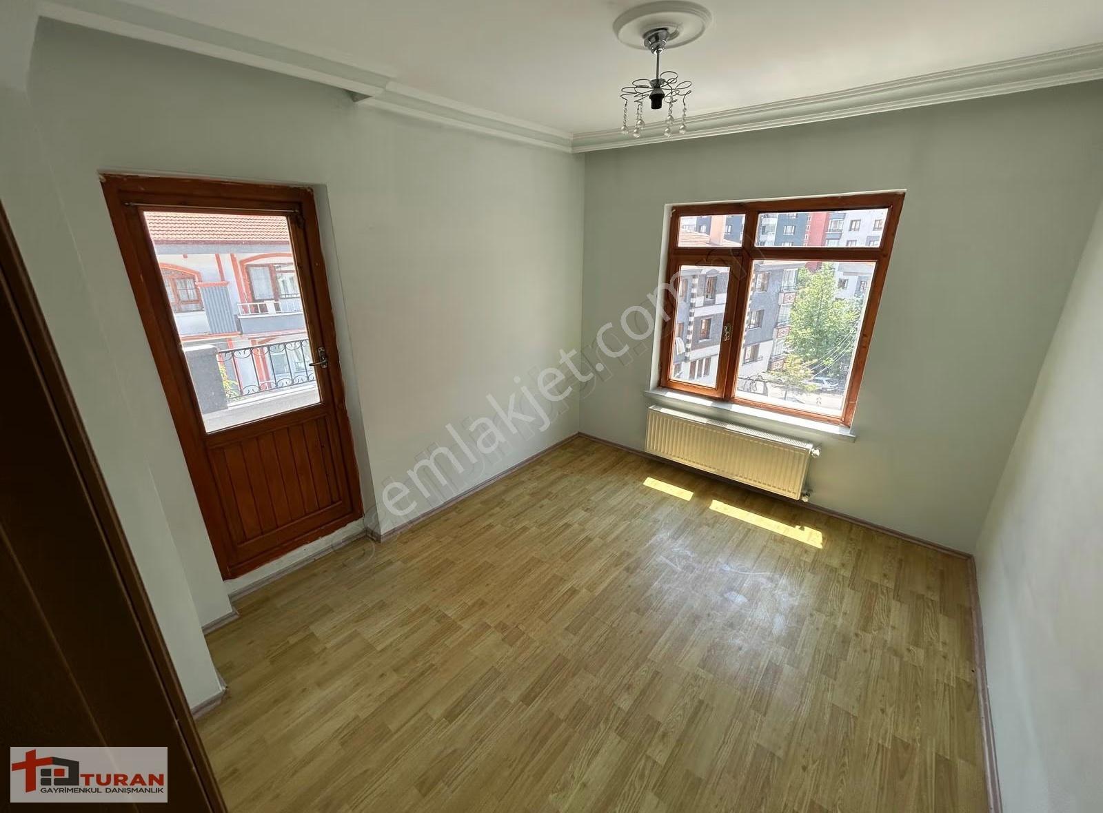 Değirmendere Caddesi Yakını 3+1 Ara Katta Kiralık Daire - Görsel 13
